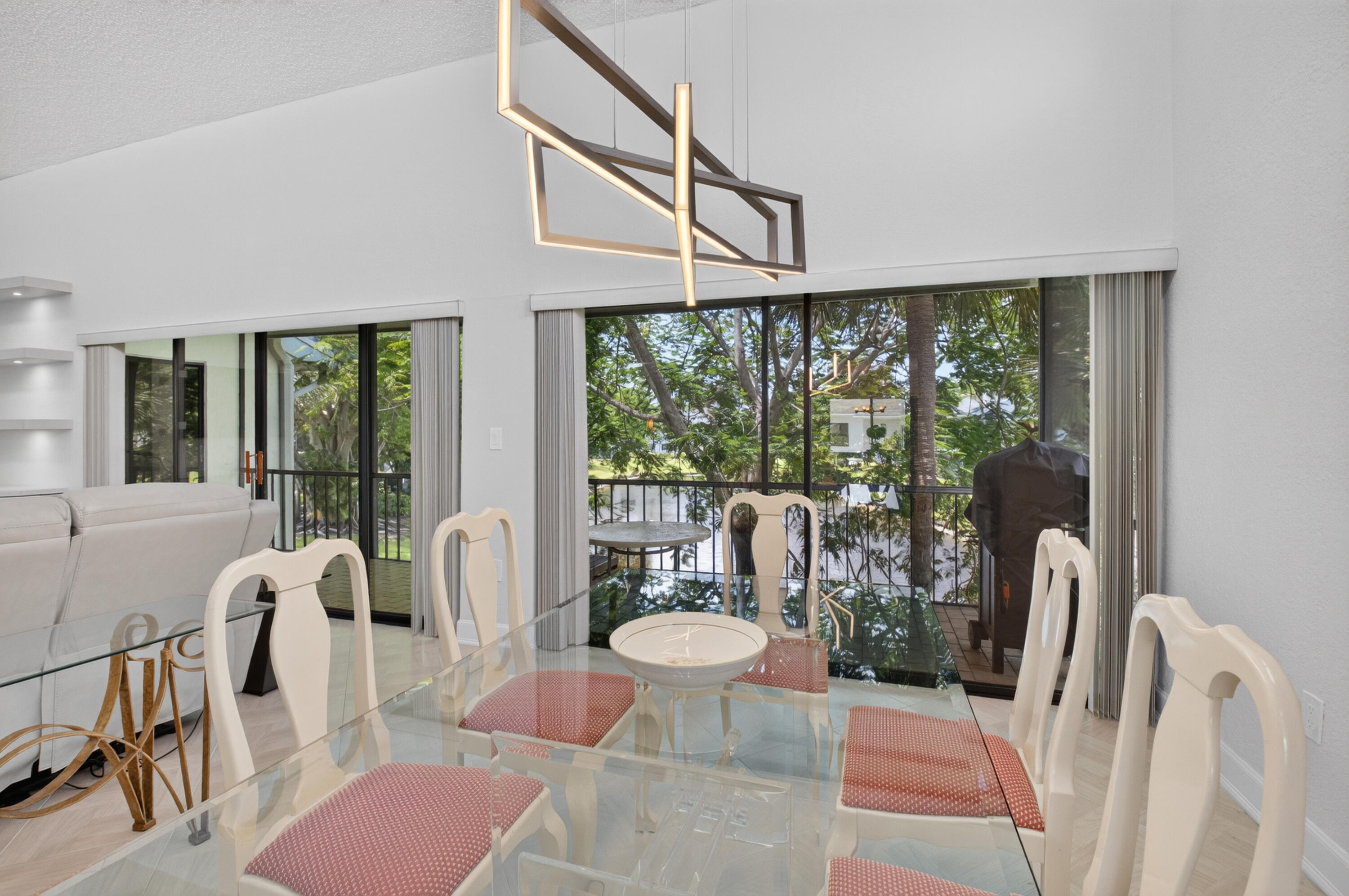 GARDENS OF LAKEWOOD CONDO - Residential