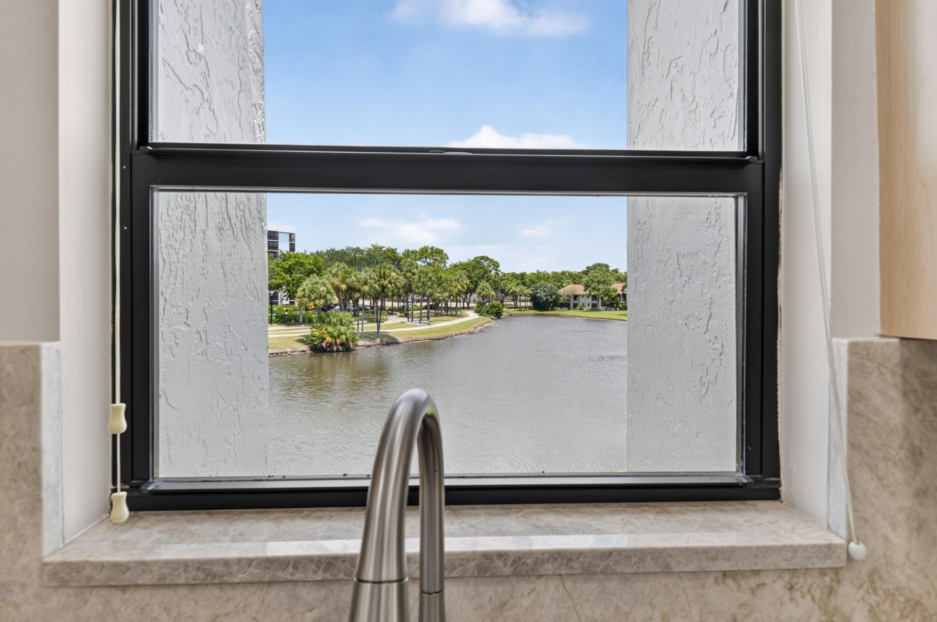 GARDENS OF LAKEWOOD CONDO - Residential