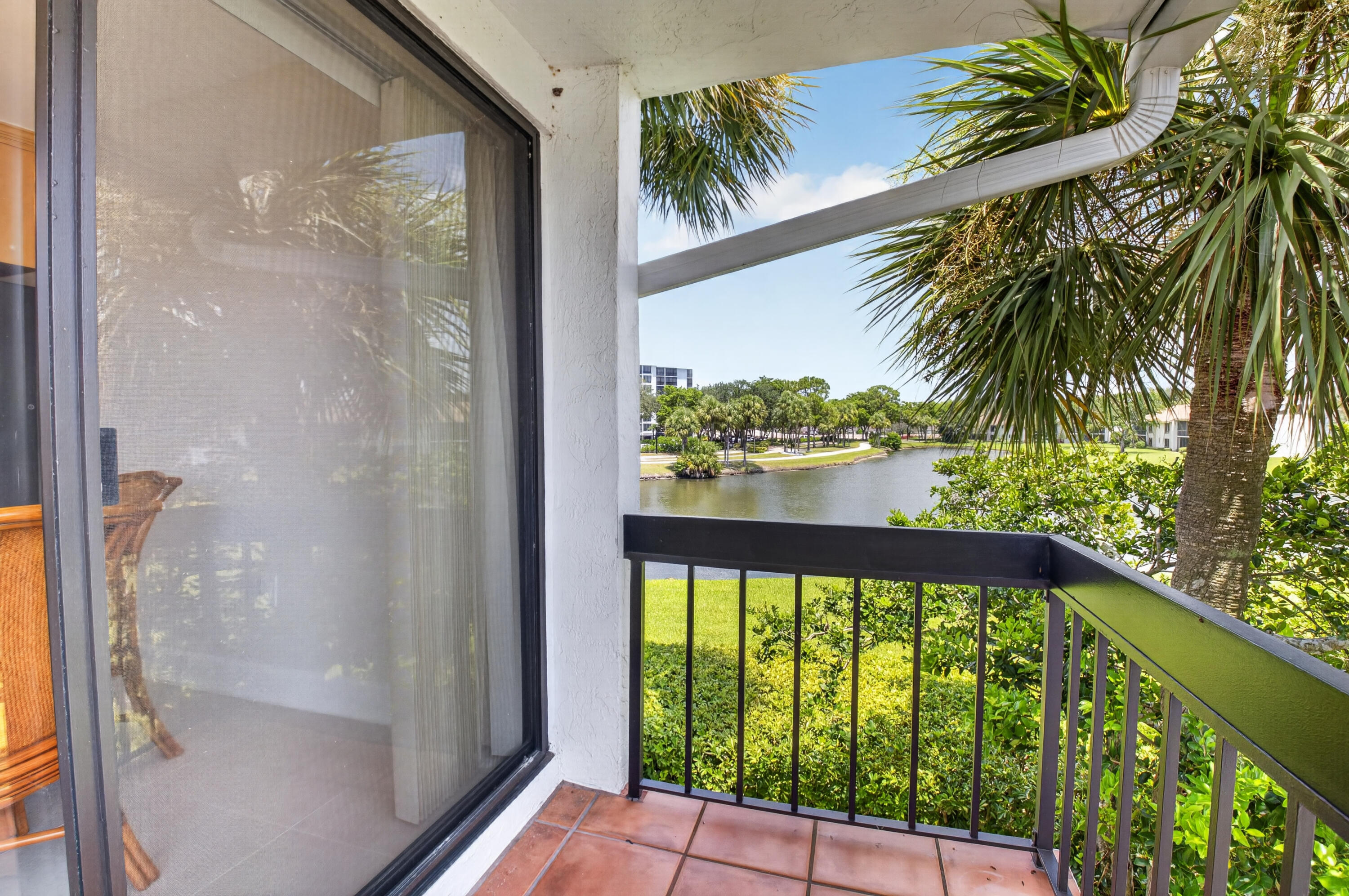 GARDENS OF LAKEWOOD CONDO - Residential