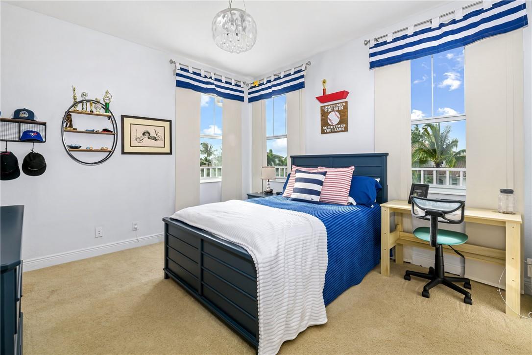 Heron Bay North 3 176-73 - Residential