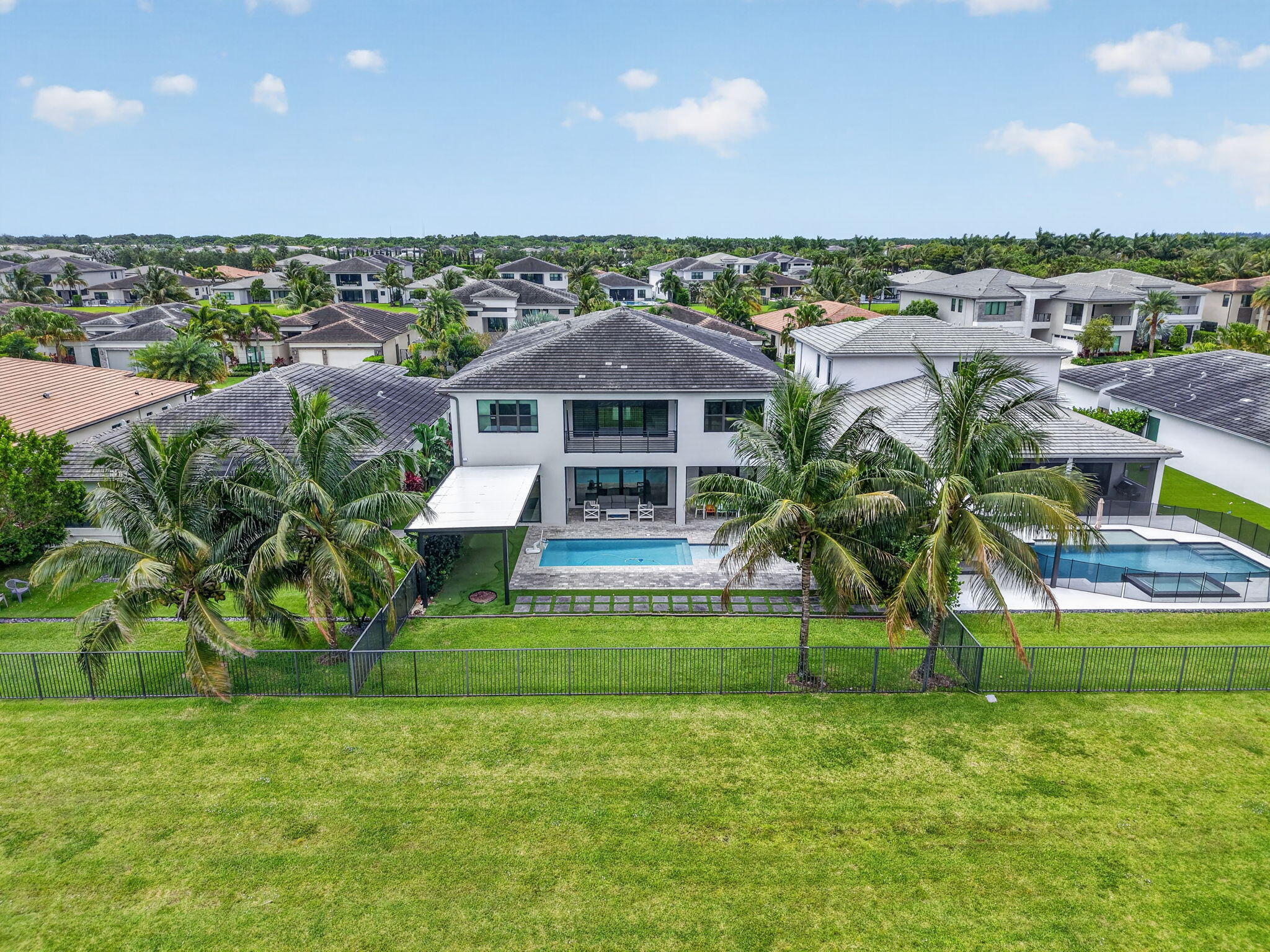 LOTUS - Residential