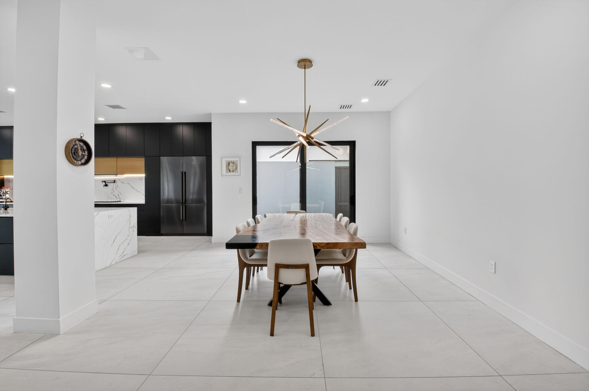 LOTUS - Residential