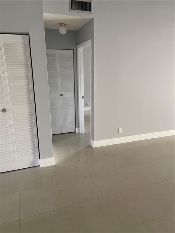 MEADOWRIDGE EAST CONDO - Residential
