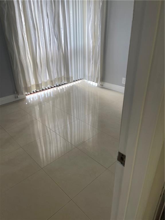 MEADOWRIDGE EAST CONDO - Residential