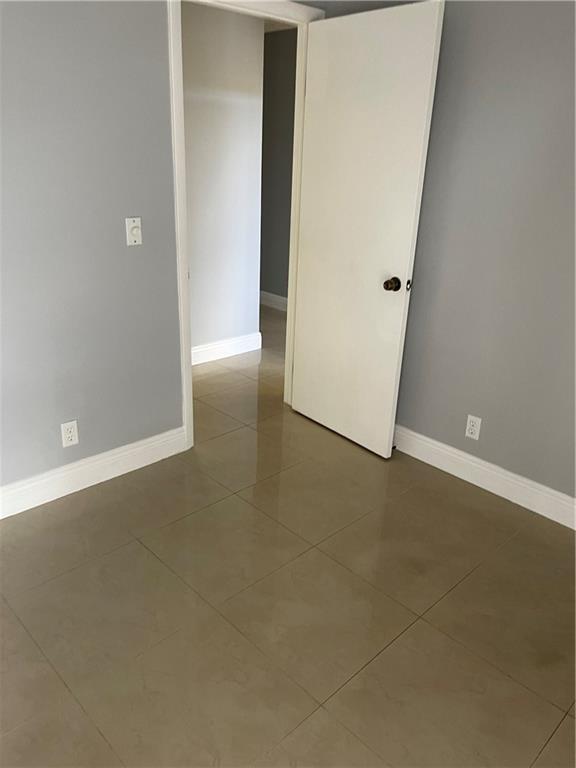 MEADOWRIDGE EAST CONDO - Residential
