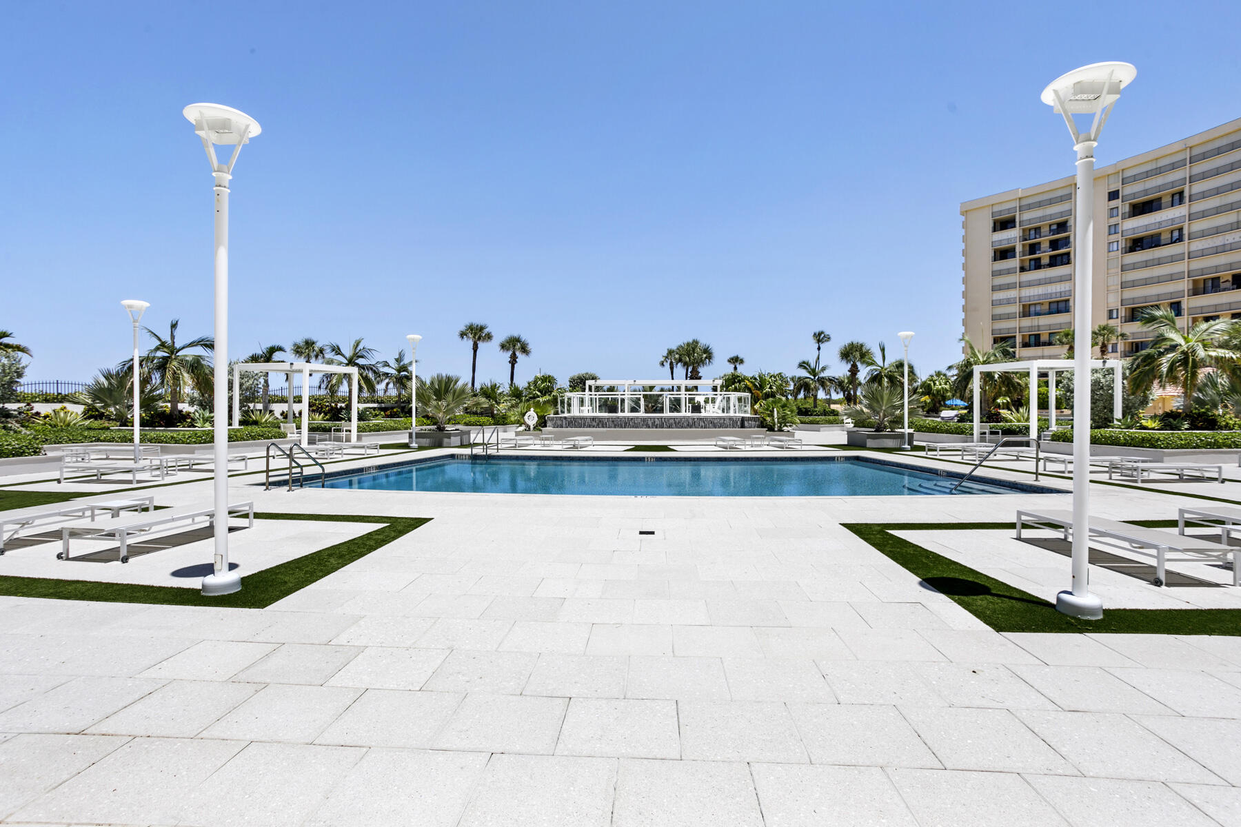 OCEAN TRAIL CONDO I - Residential Lease