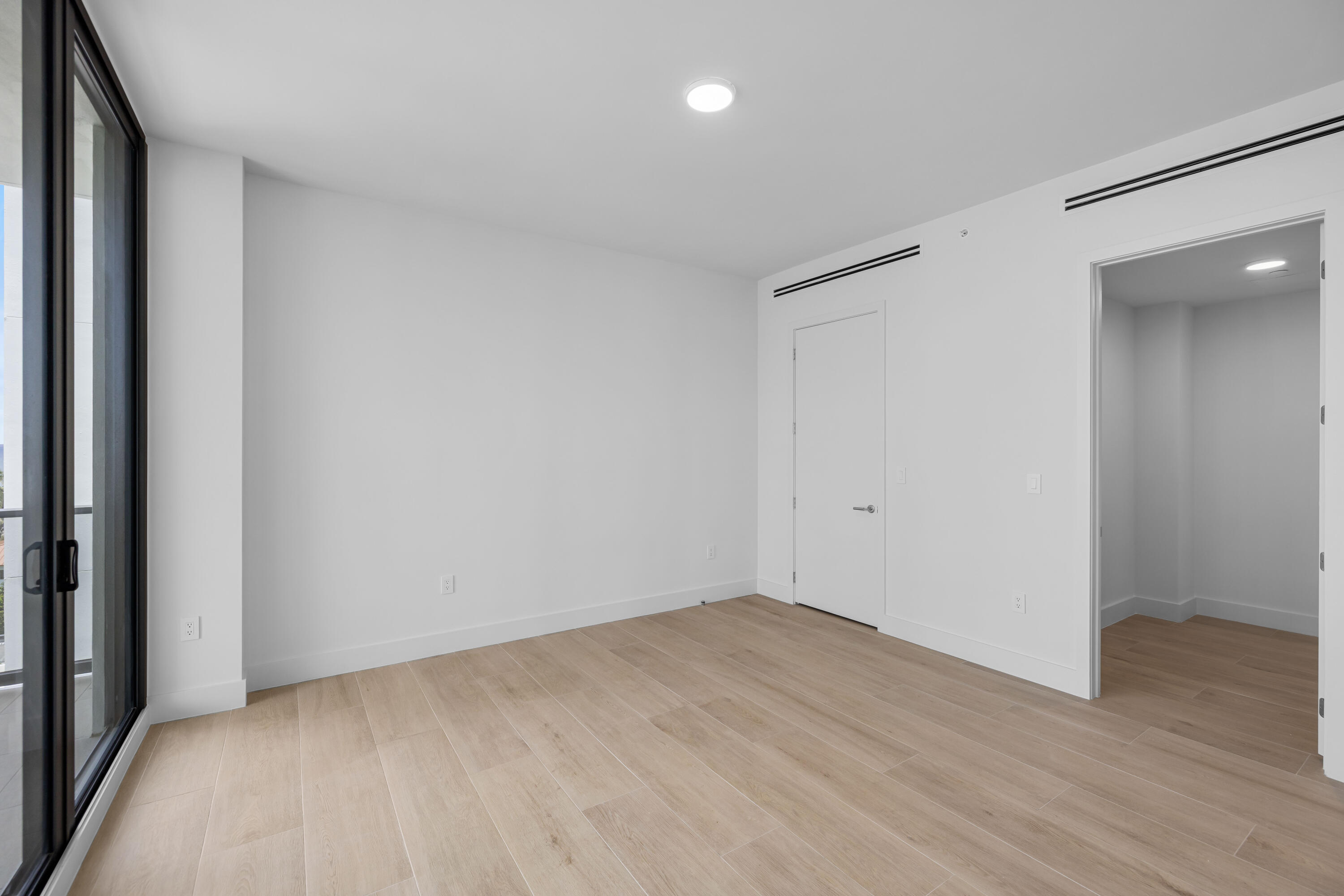 BLOUNT BROS POMPANO BEACH - Residential Lease