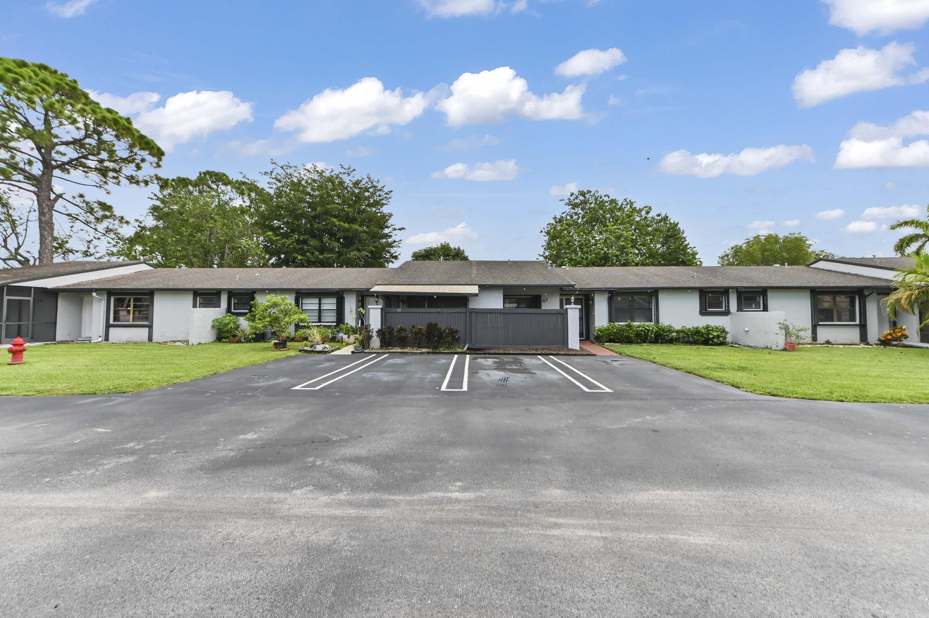 INDIAN TRAIL VILLAS - Residential
