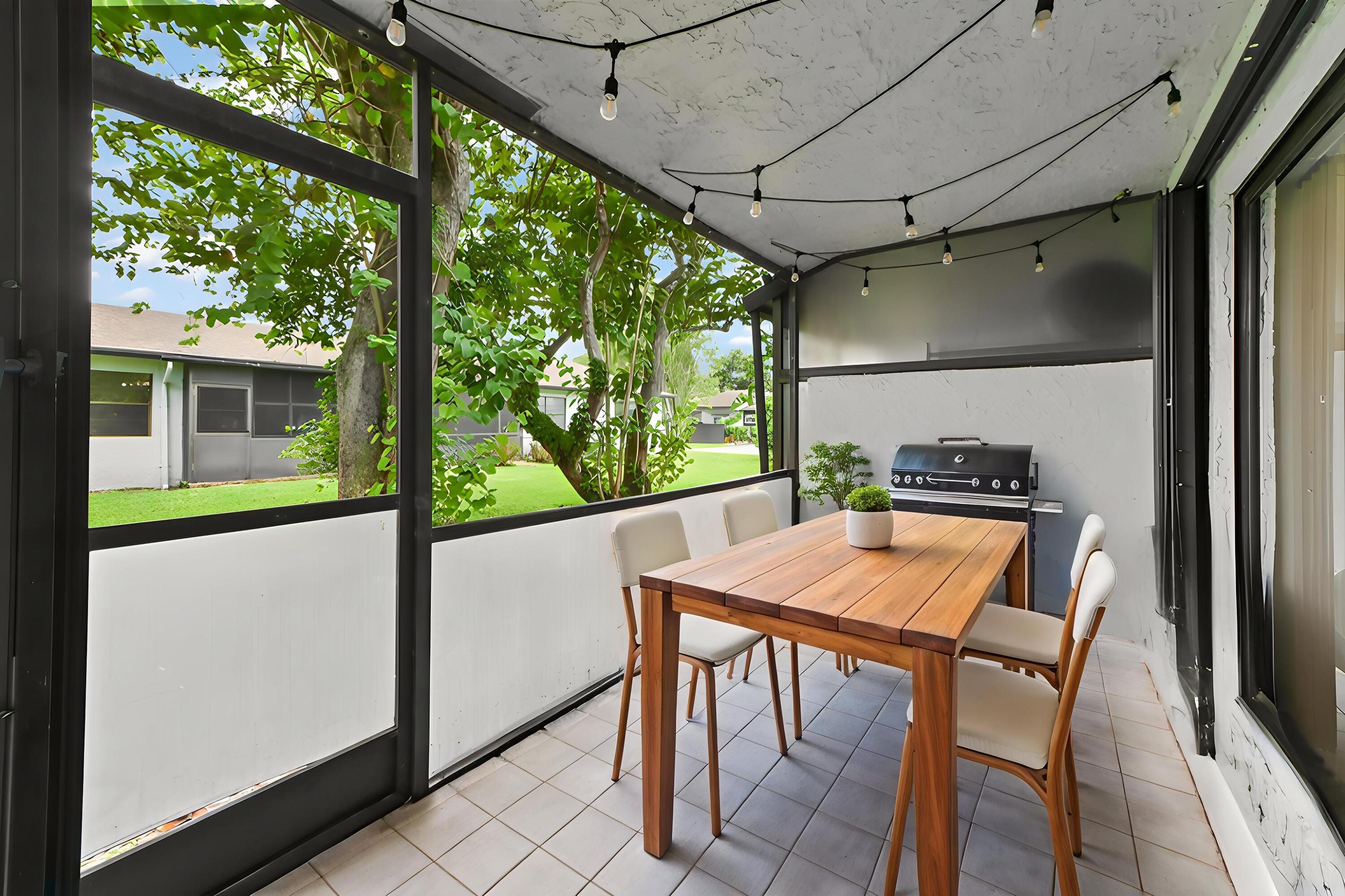 INDIAN TRAIL VILLAS - Residential