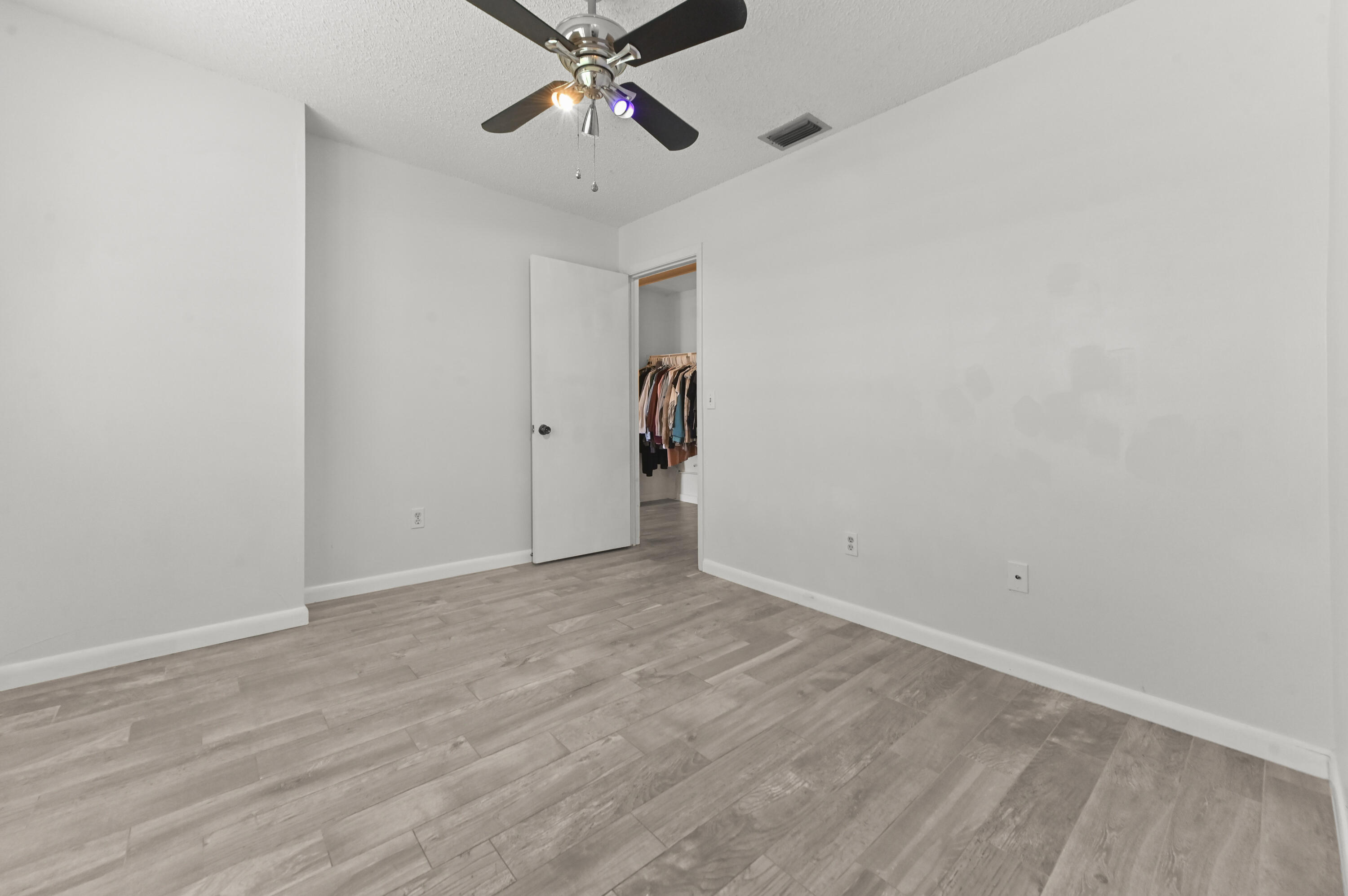 INDIAN TRAIL VILLAS - Residential