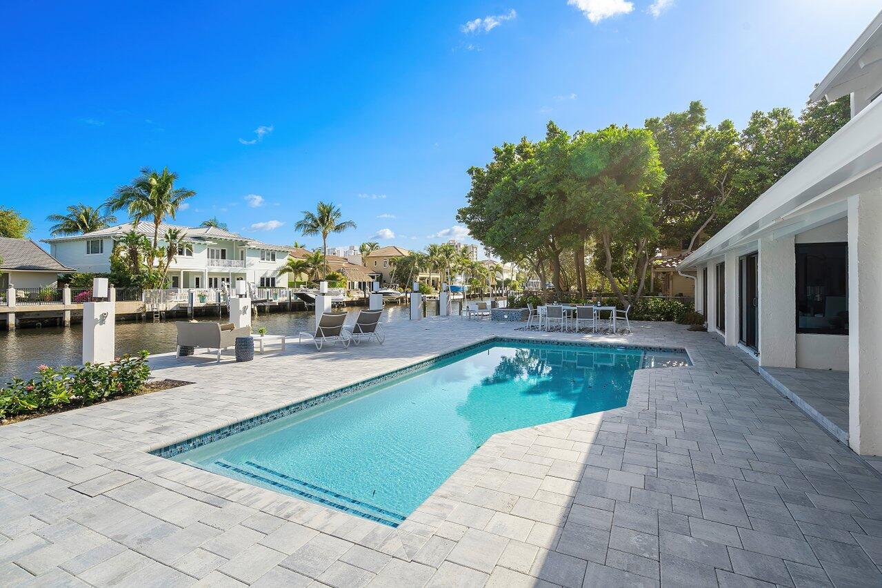 TROPIC ISLE - Residential