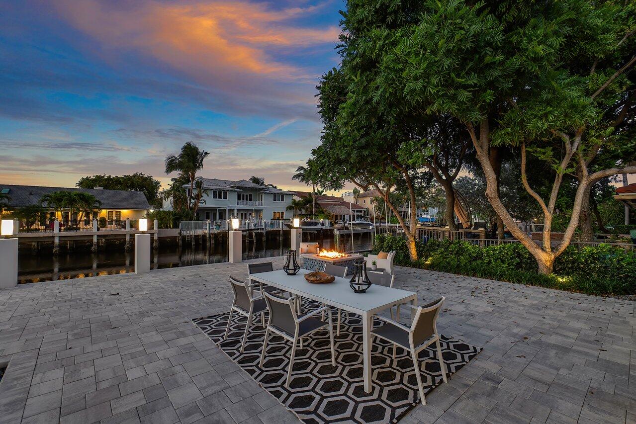 TROPIC ISLE - Residential