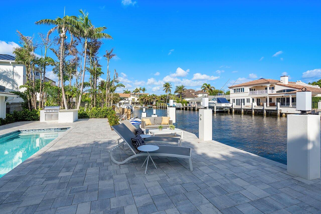 TROPIC ISLE - Residential