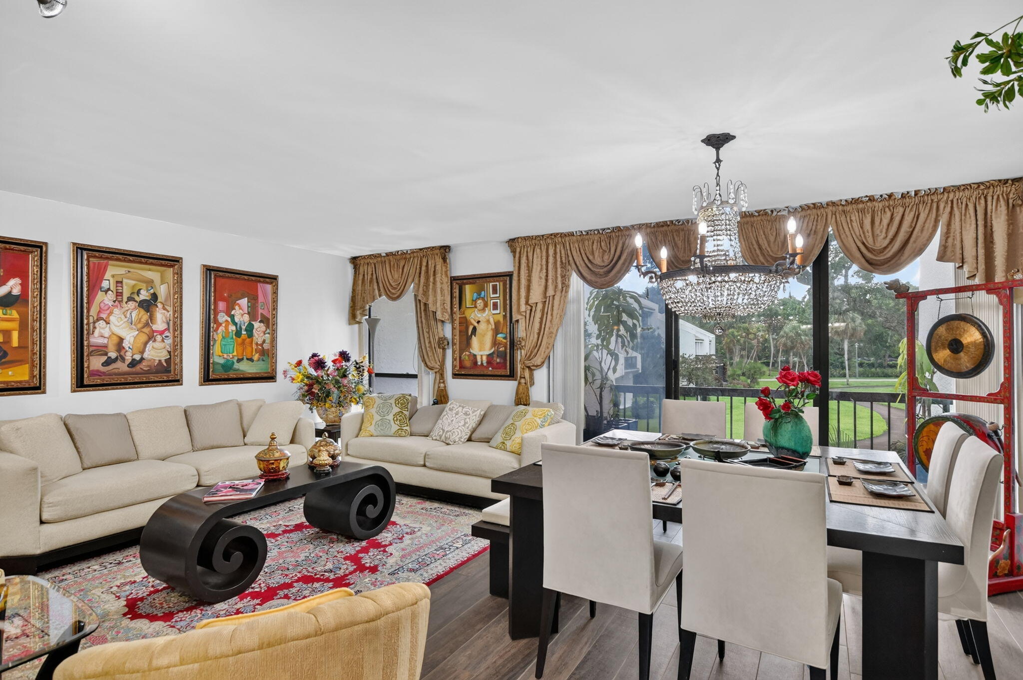 Bridgewood Townhouse - Residential