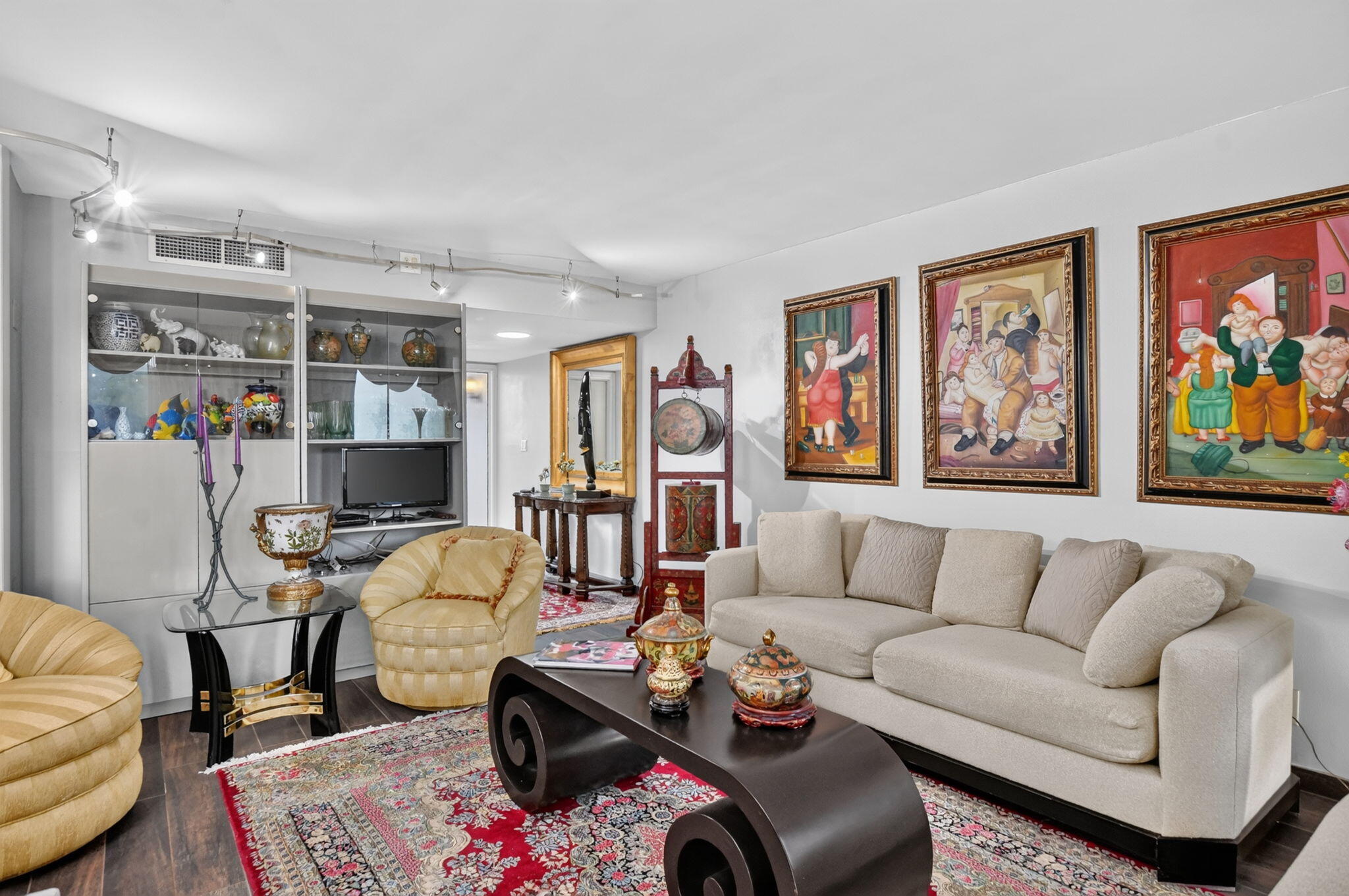 Bridgewood Townhouse - Residential