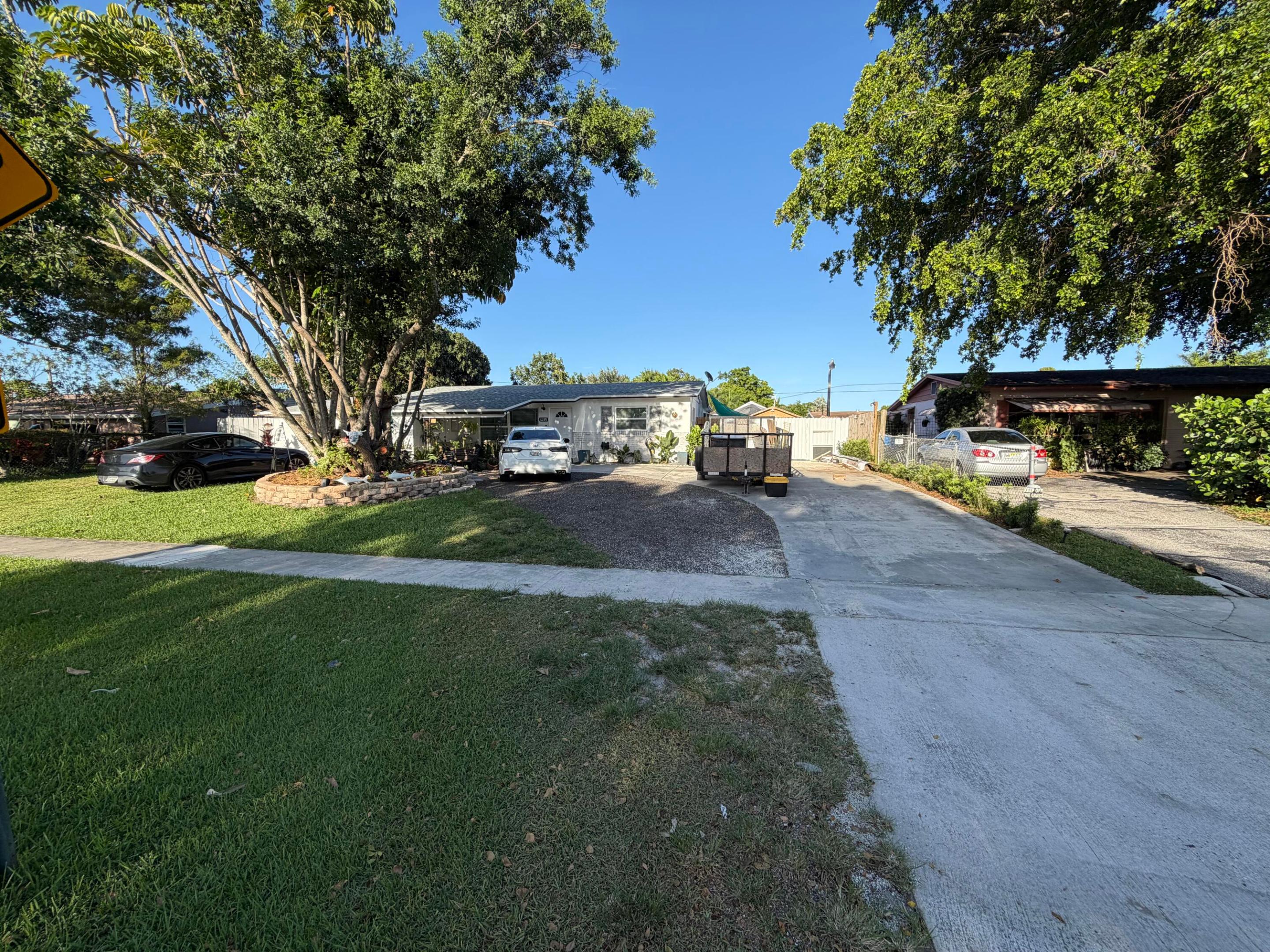 DILLMAN HEIGHTS 3 - Residential