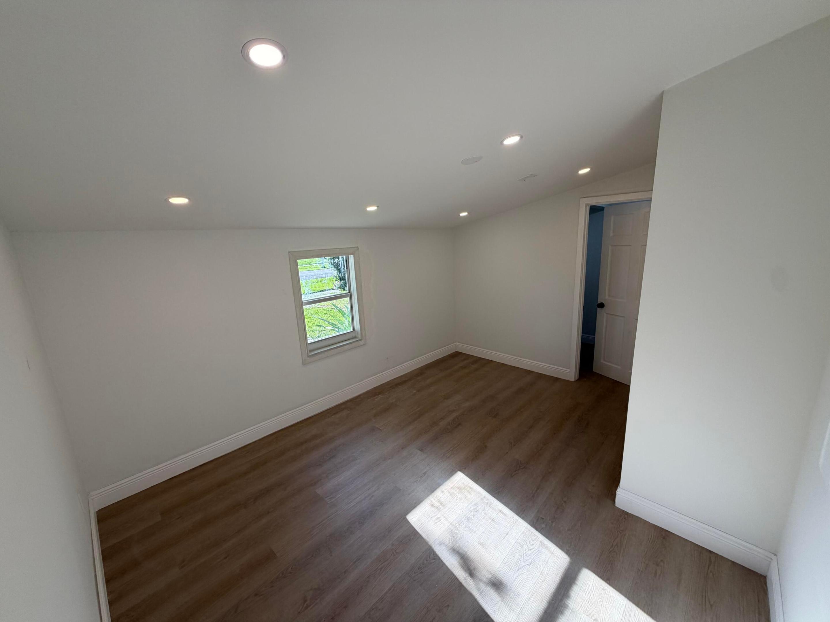 DILLMAN HEIGHTS 3 - Residential