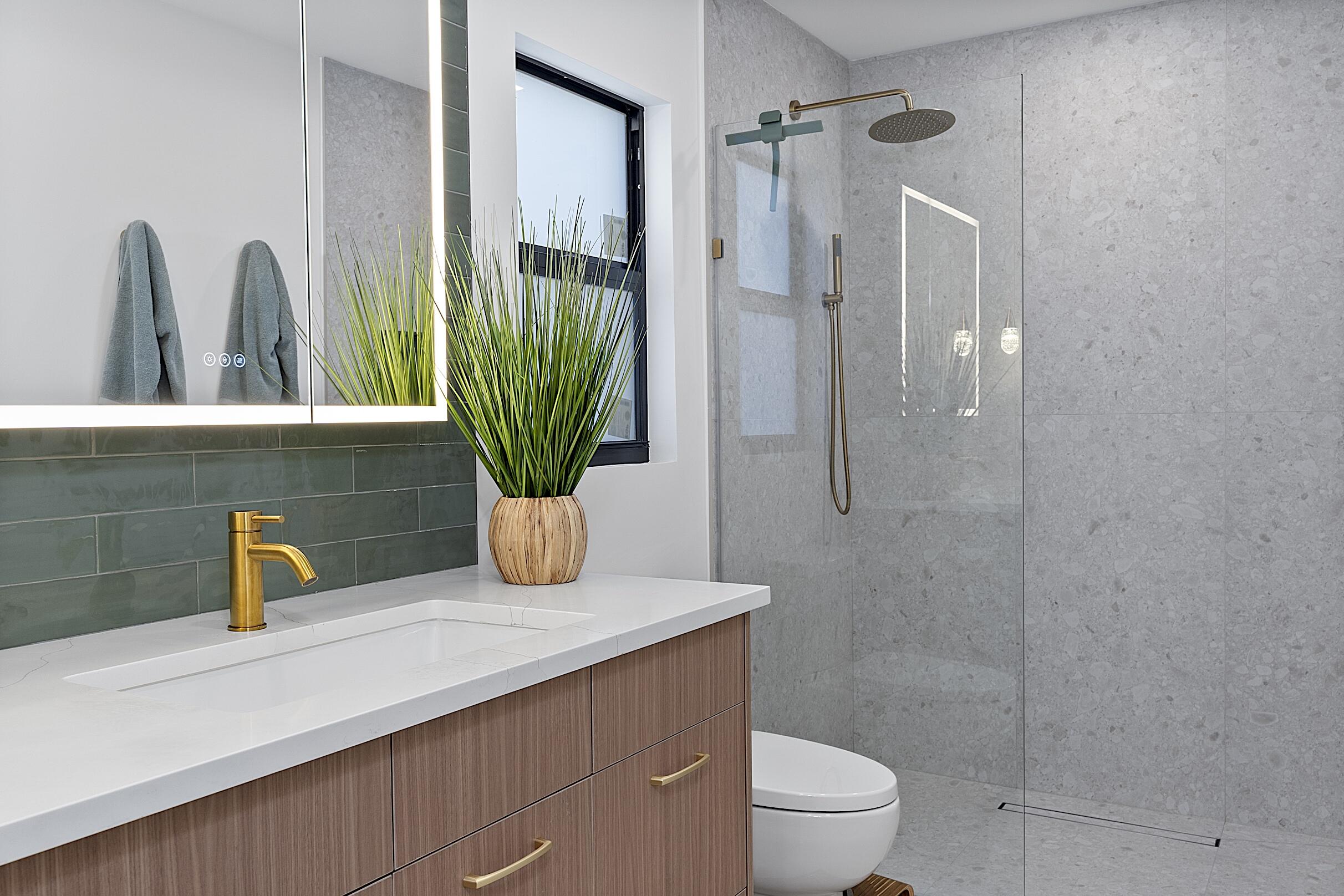 LAKE CLARKE NORTH - Residential