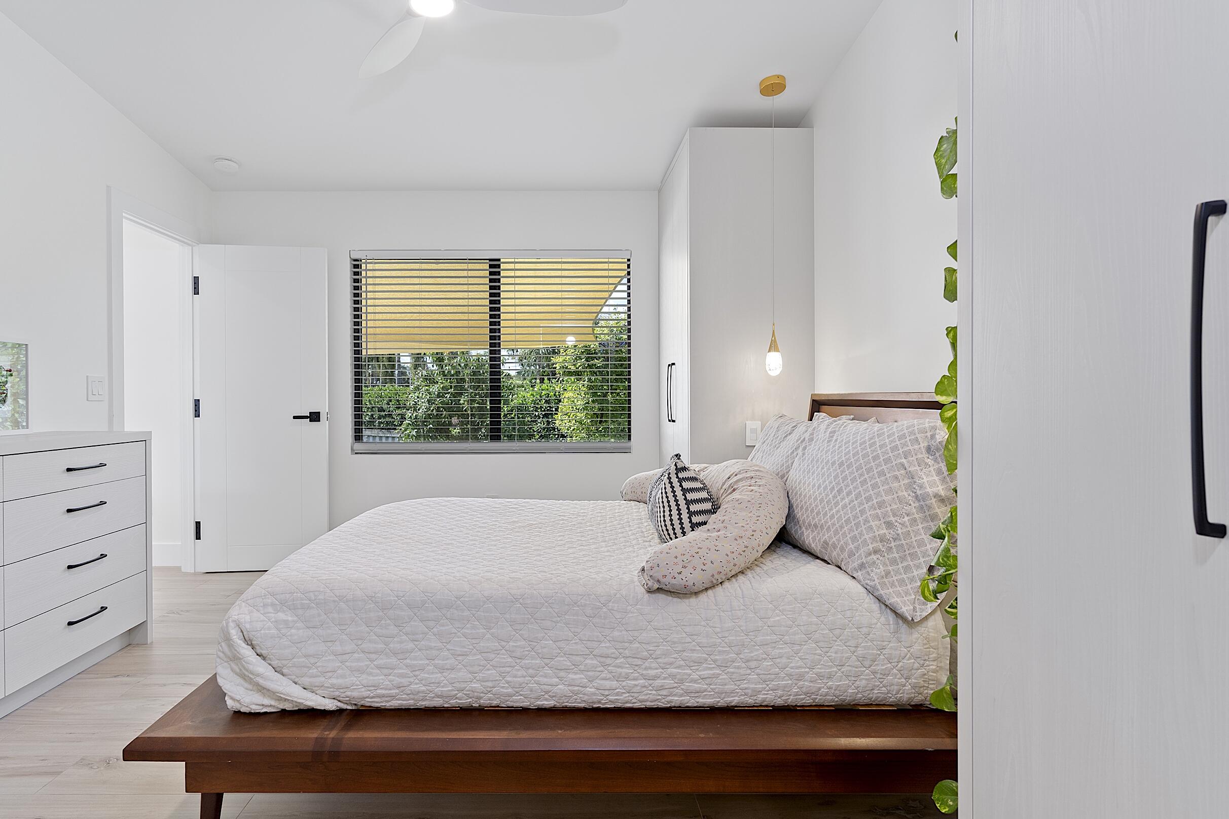 LAKE CLARKE NORTH - Residential