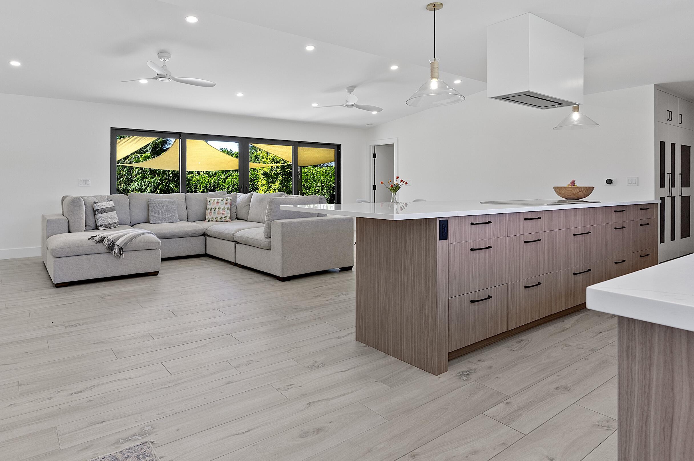 LAKE CLARKE NORTH - Residential
