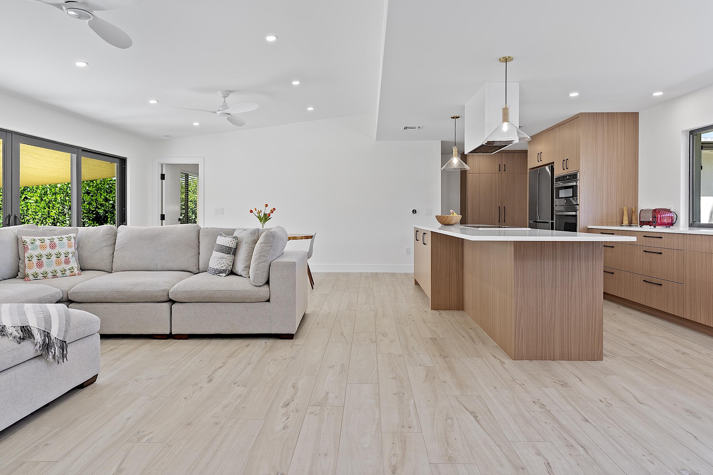 LAKE CLARKE NORTH - Residential