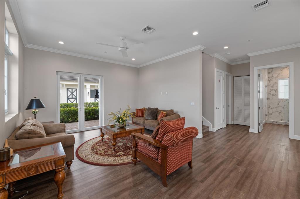 WELLINGTON PRESERVE REPLAT NO 3 - Residential