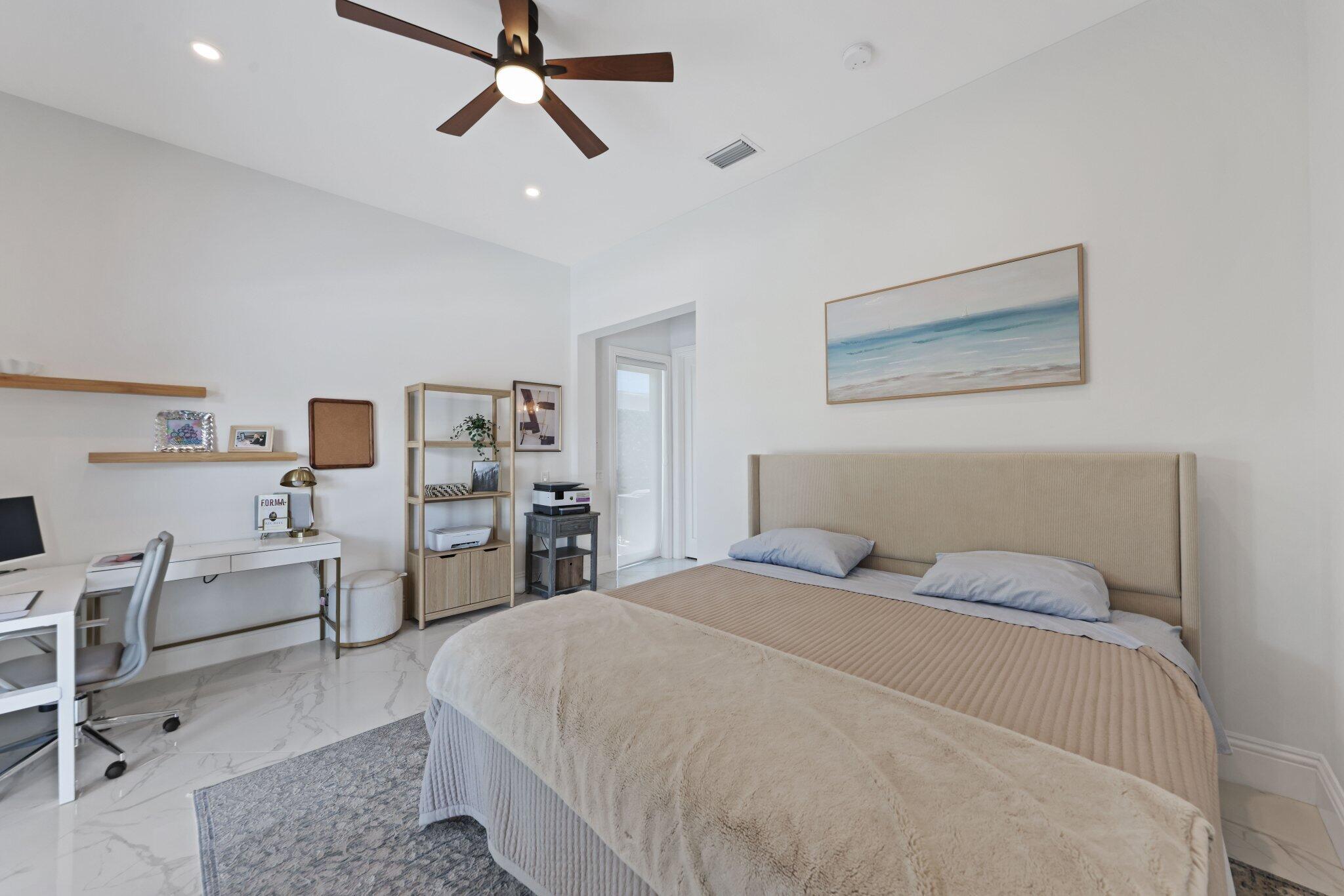 PALM BEACH ISLES 1 - Residential