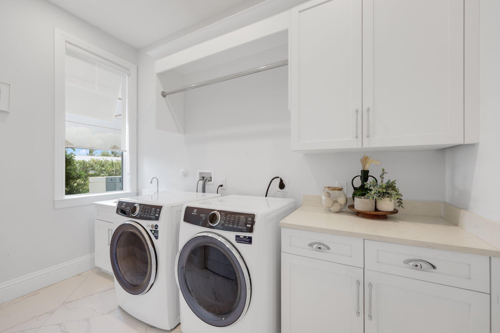 PALM BEACH ISLES 1 - Residential