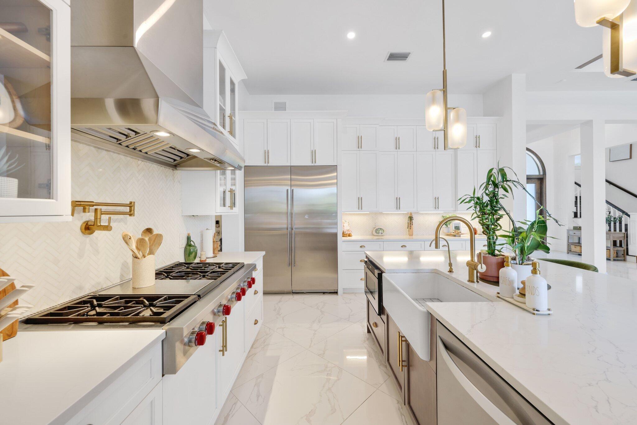 PALM BEACH ISLES 1 - Residential