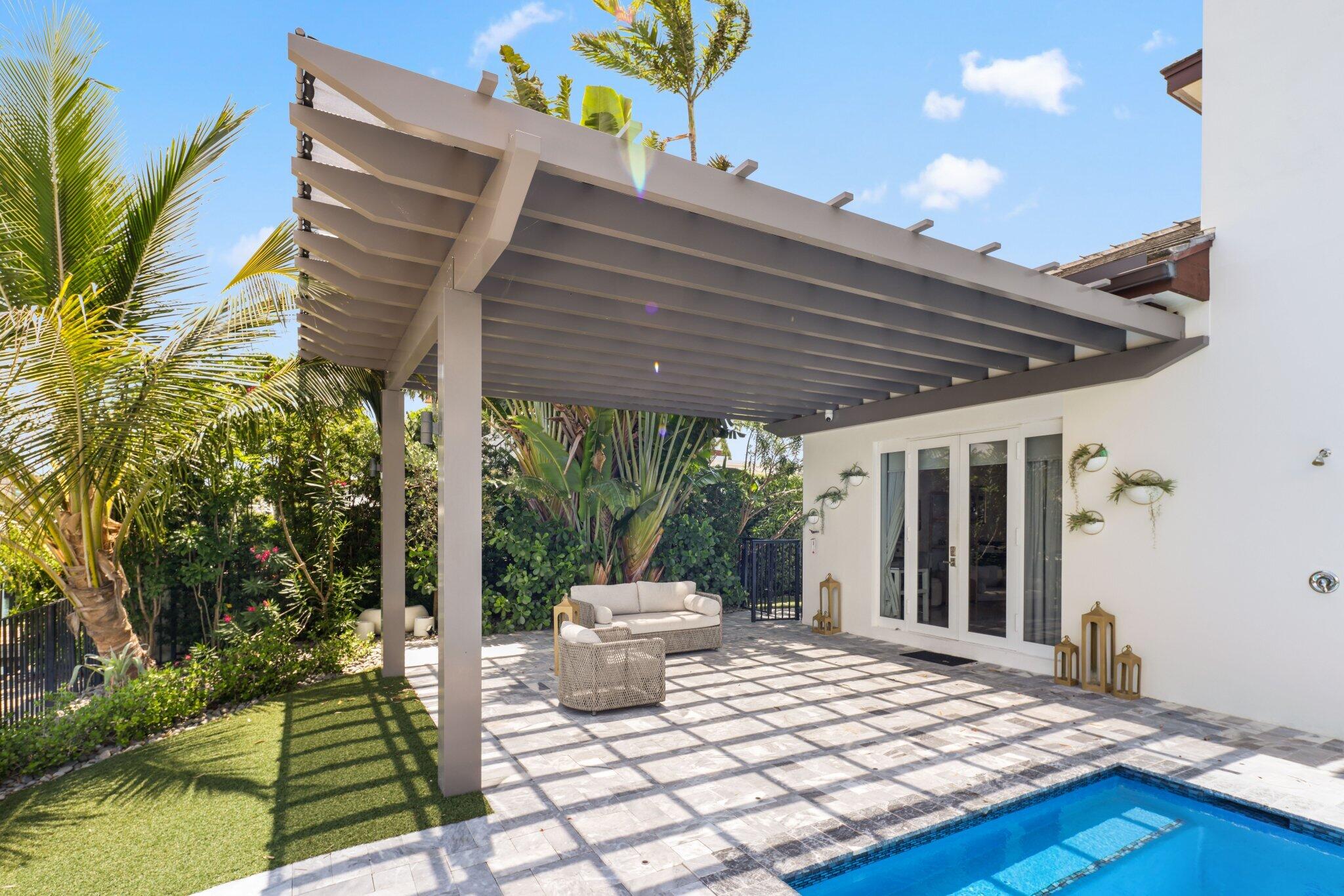 PALM BEACH ISLES 1 - Residential