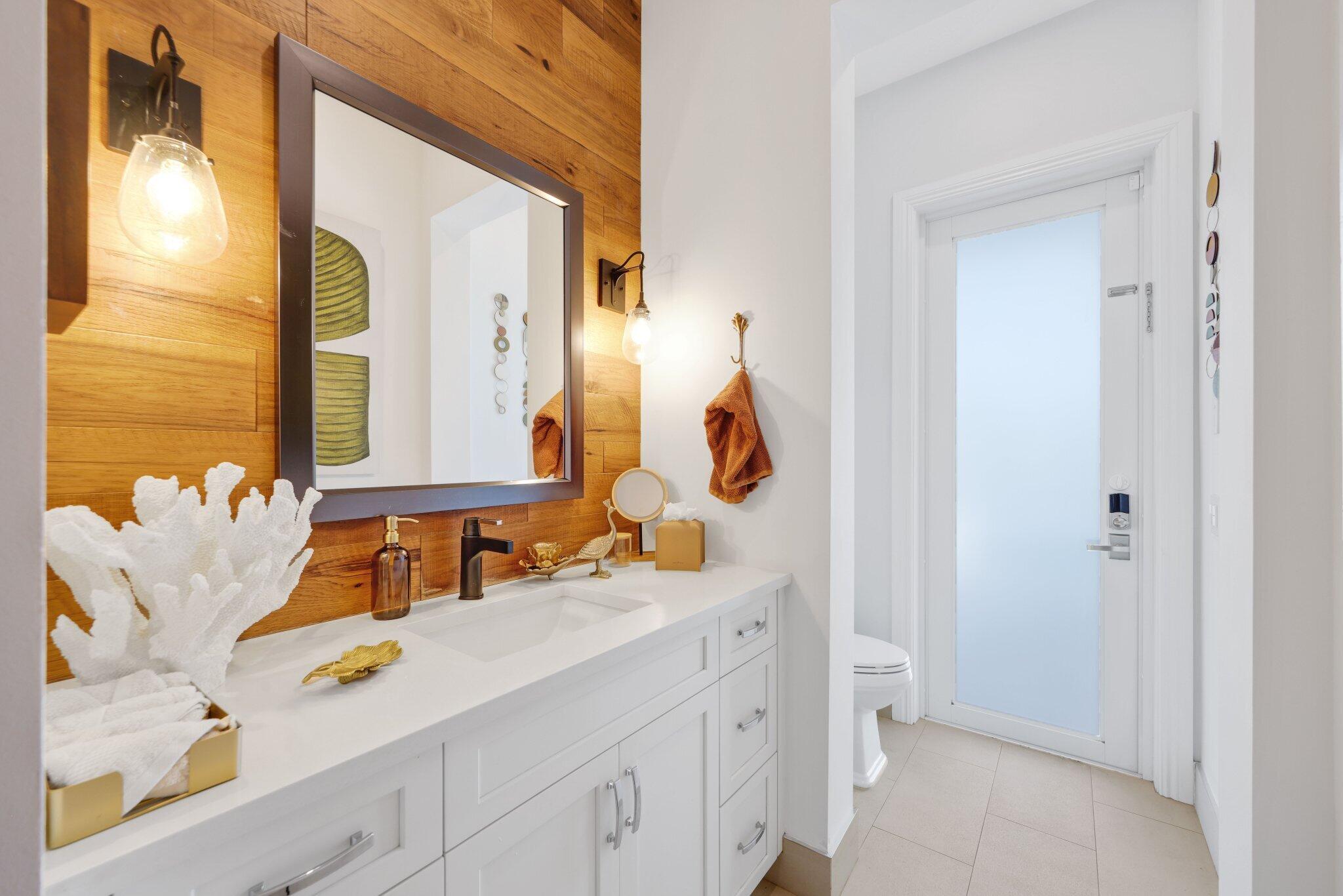 PALM BEACH ISLES 1 - Residential