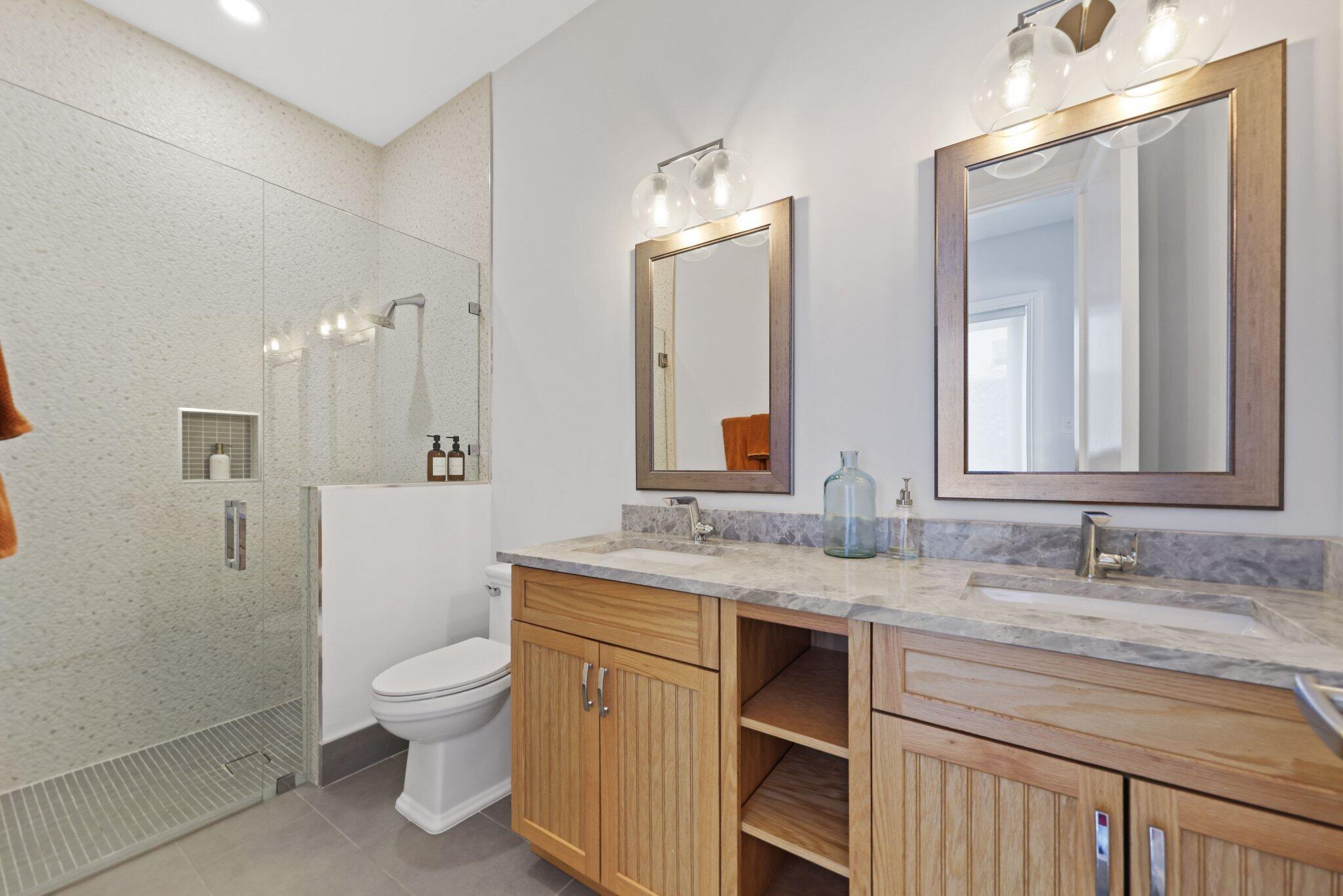 PALM BEACH ISLES 1 - Residential