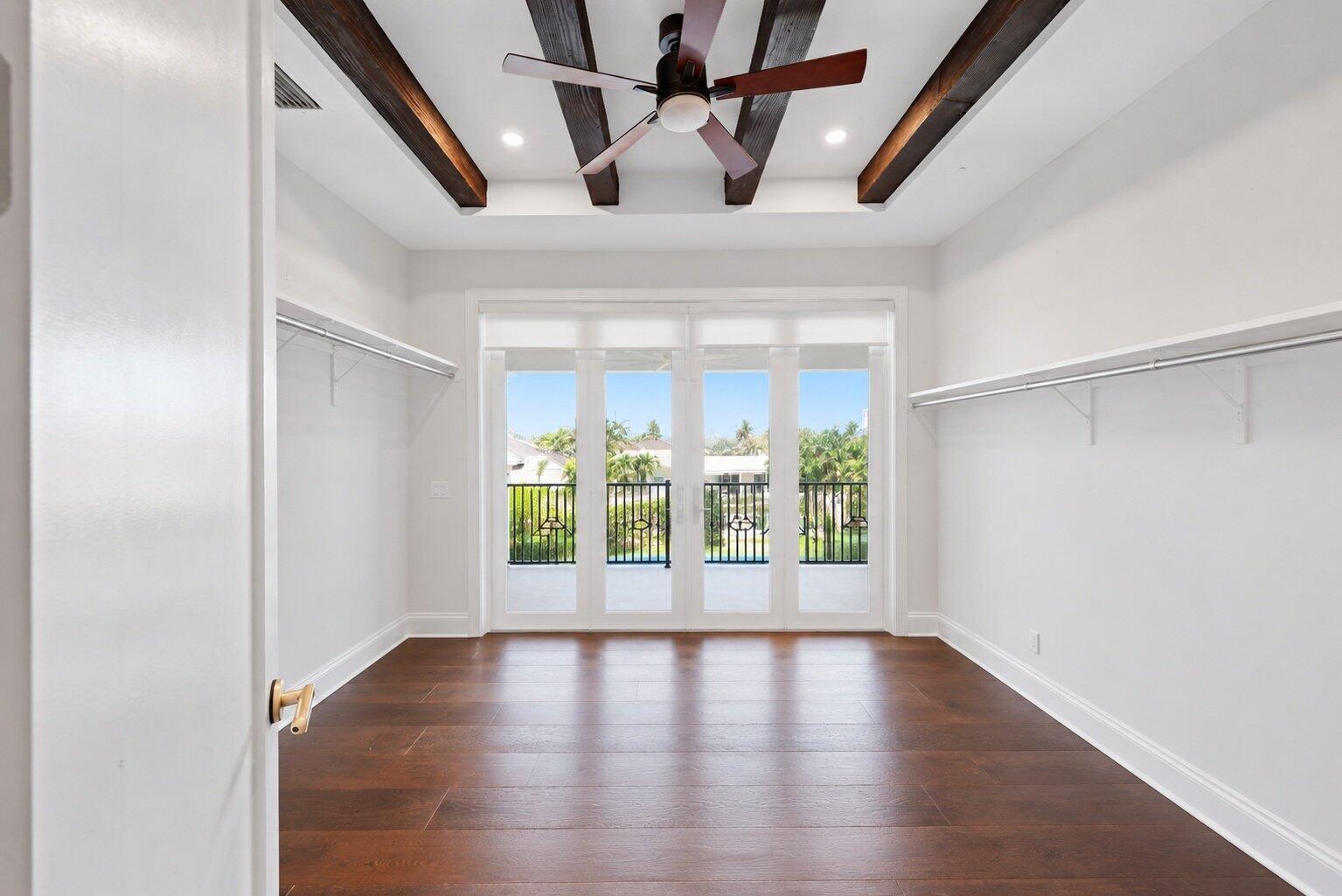PALM BEACH ISLES 1 - Residential