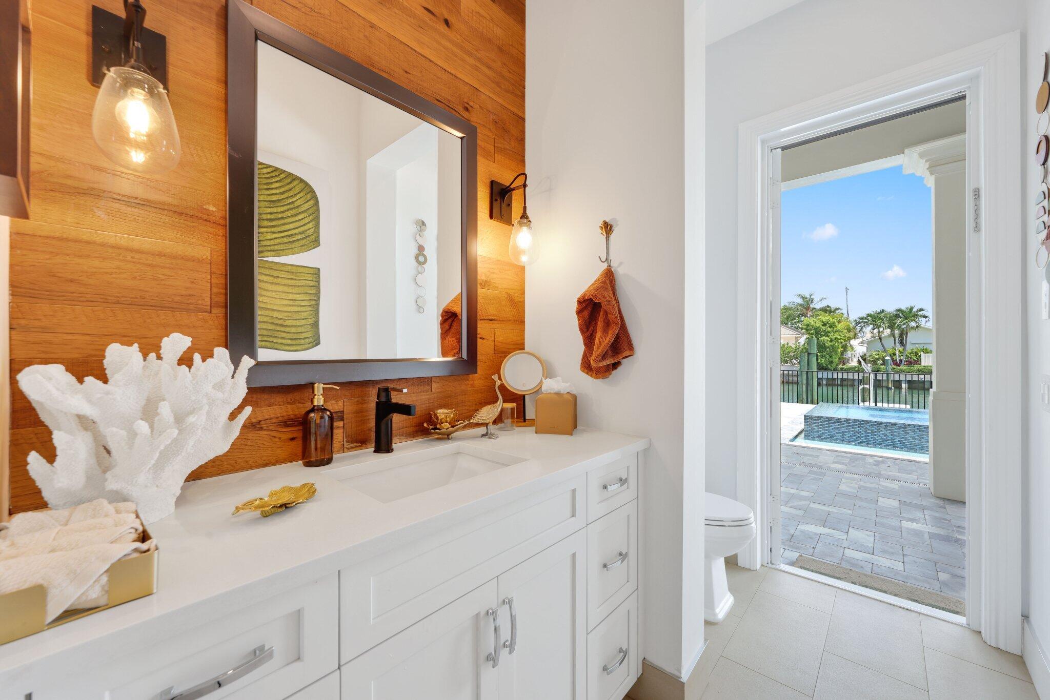 PALM BEACH ISLES 1 - Residential
