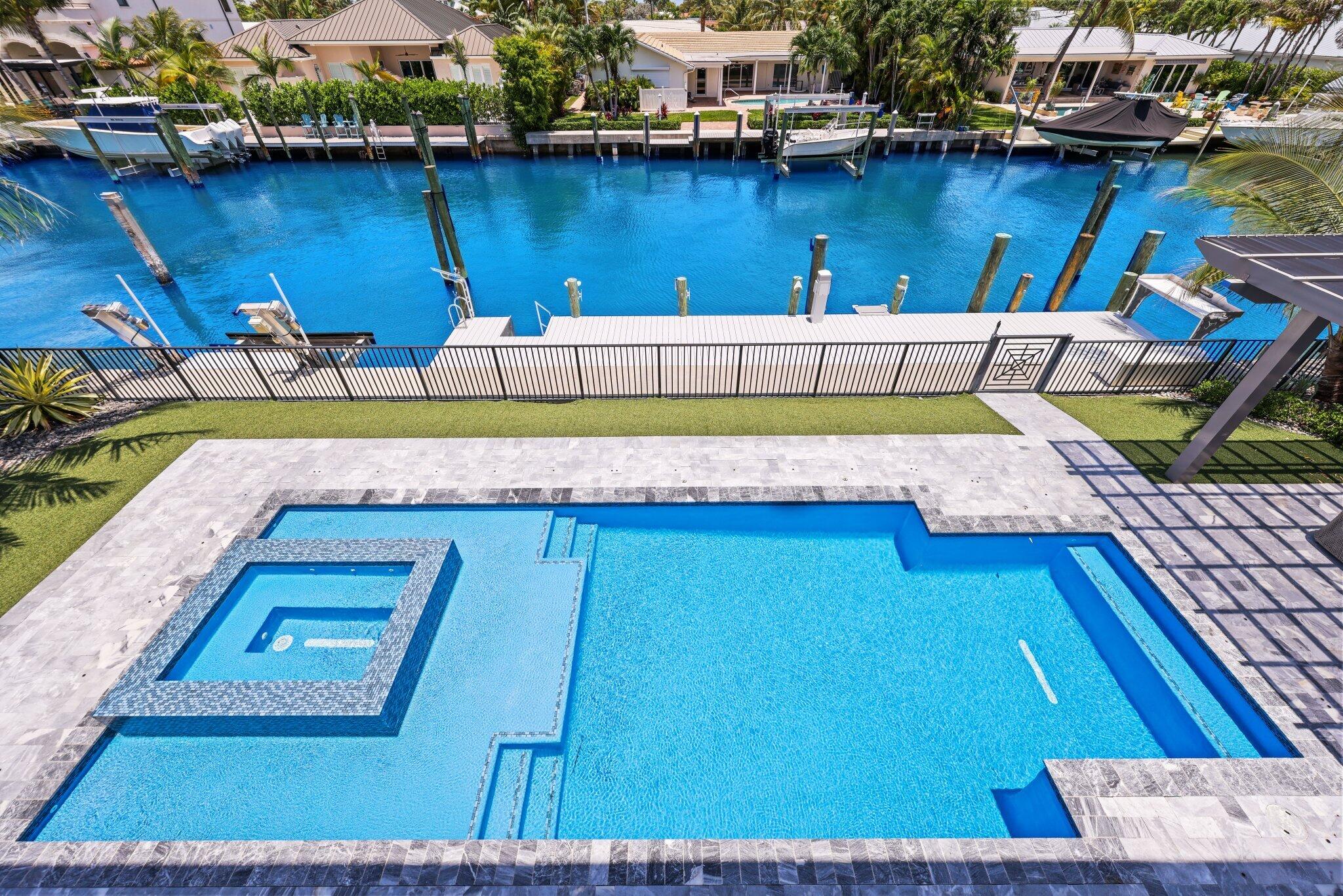 PALM BEACH ISLES 1 - Residential