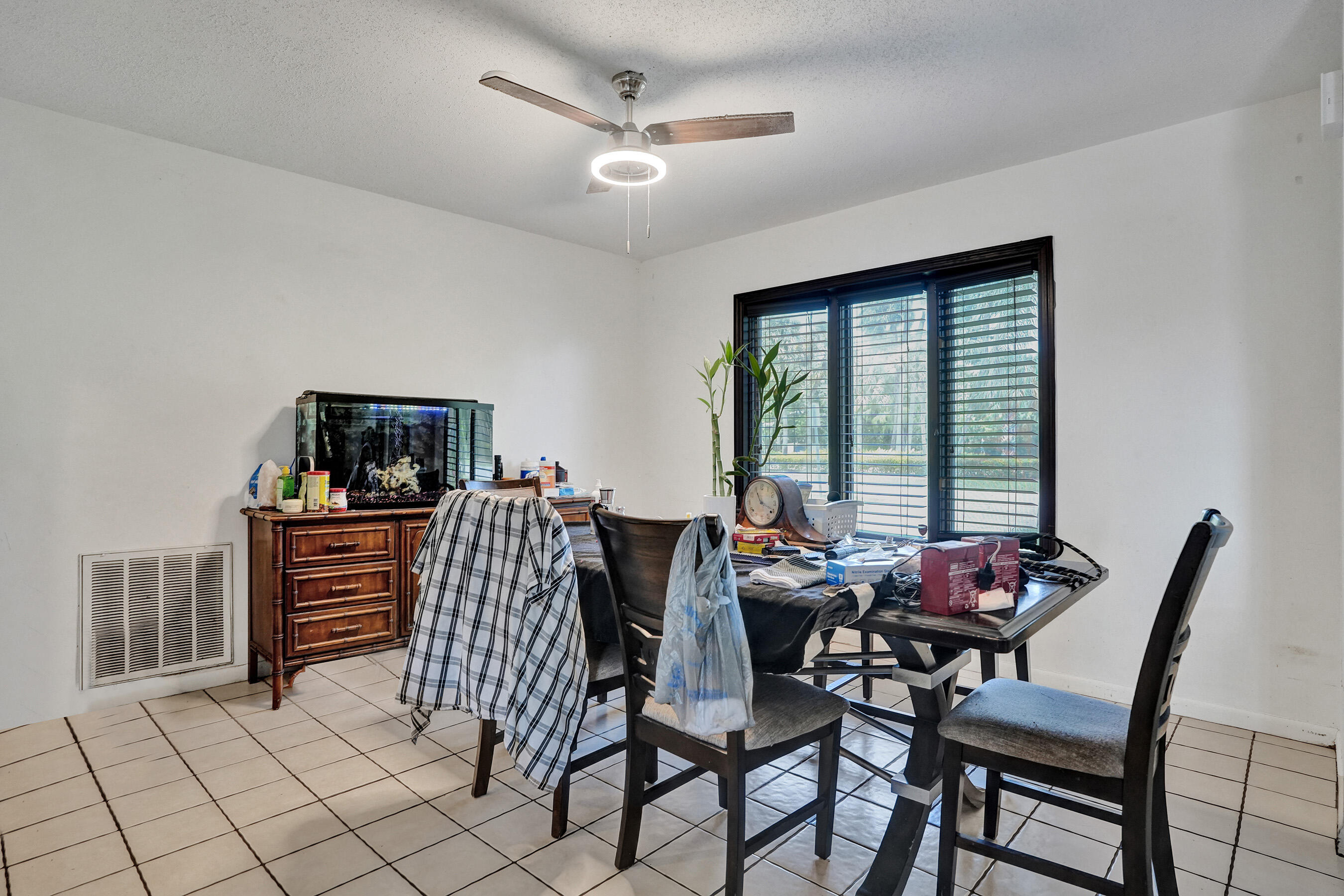 EDGEFIELD 1ST SEC - Residential