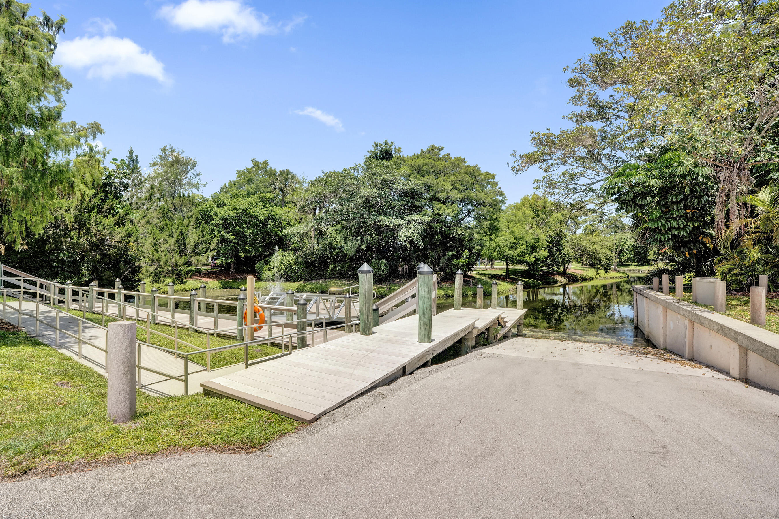 EDGEFIELD 1ST SEC - Residential