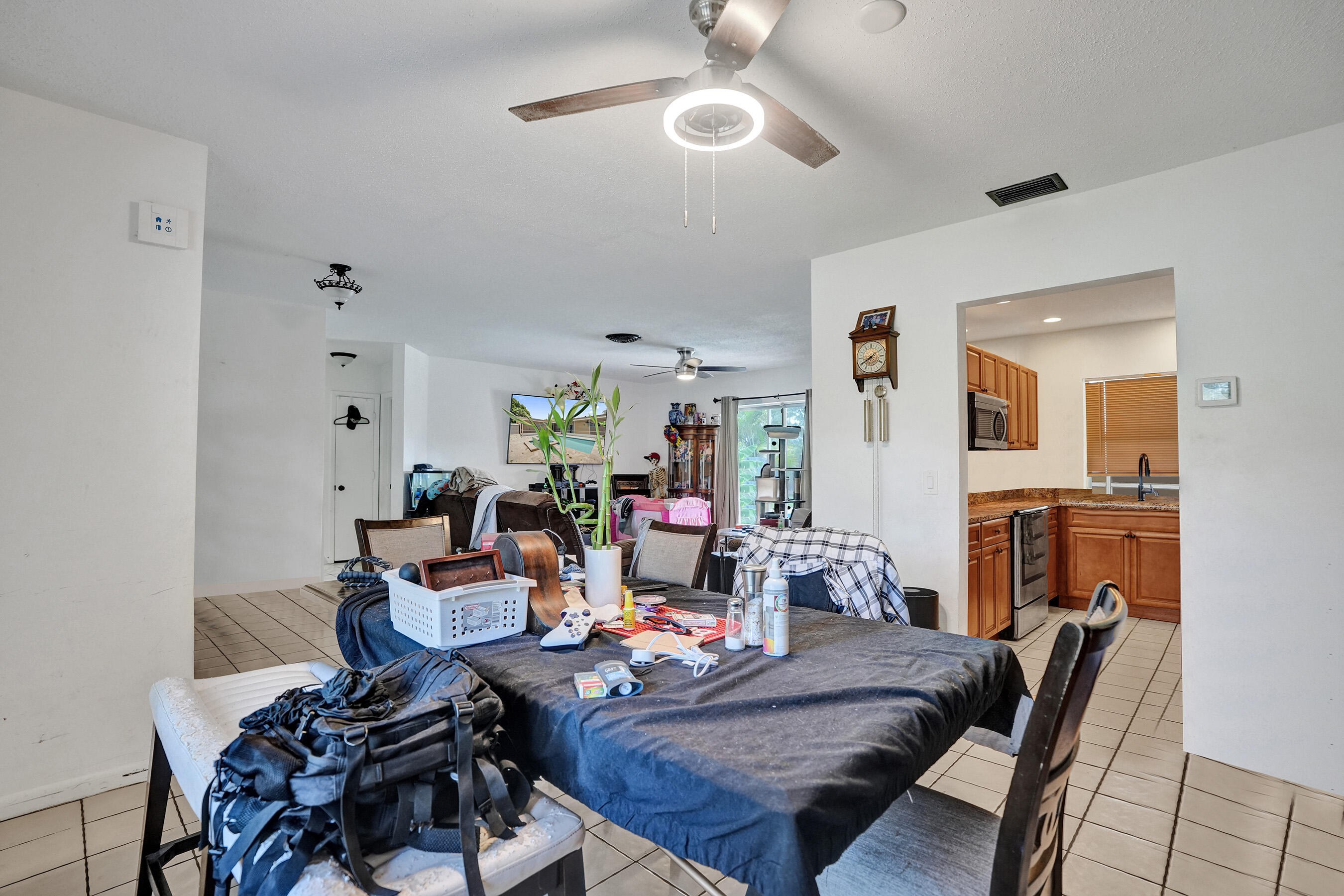 EDGEFIELD 1ST SEC - Residential