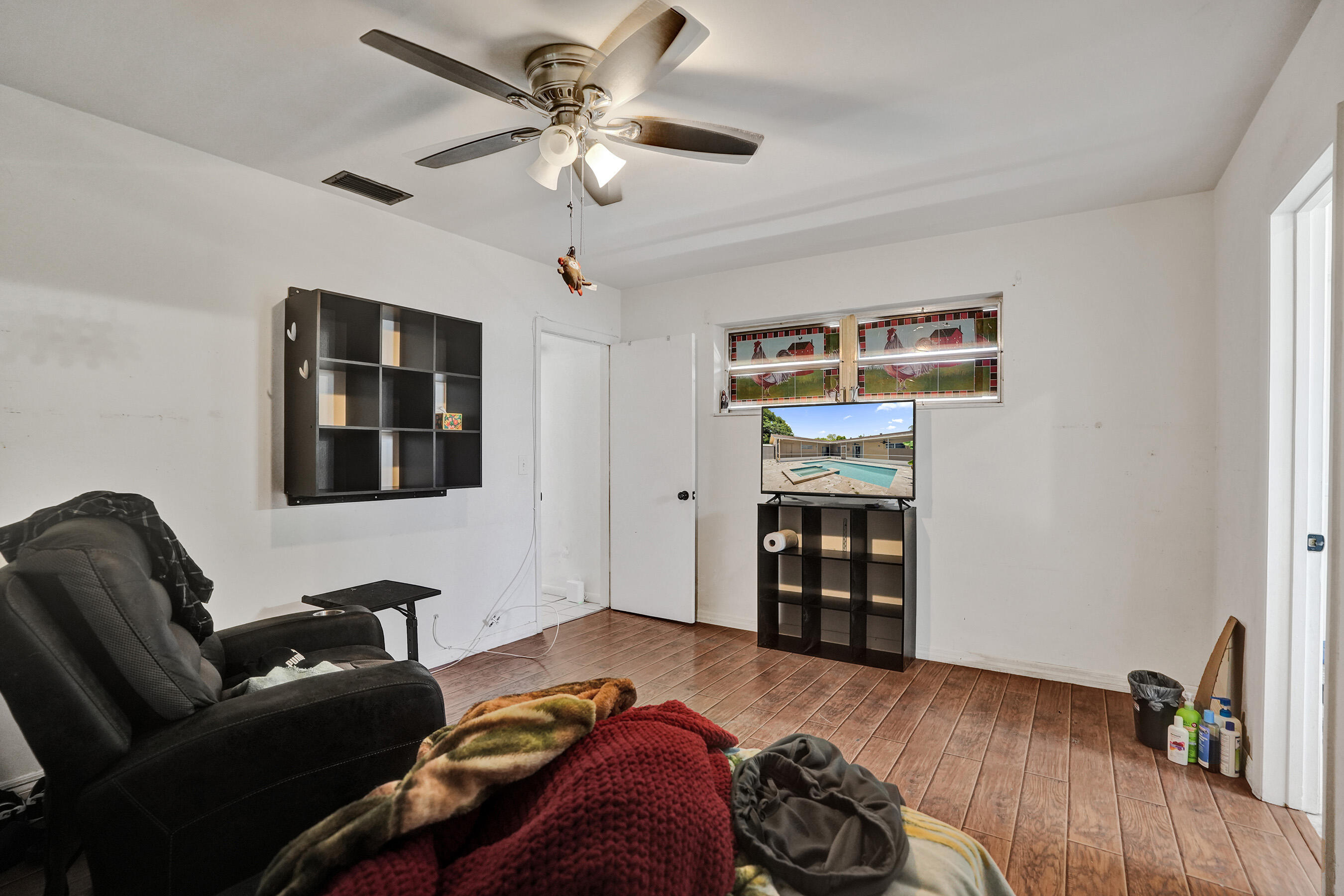 EDGEFIELD 1ST SEC - Residential