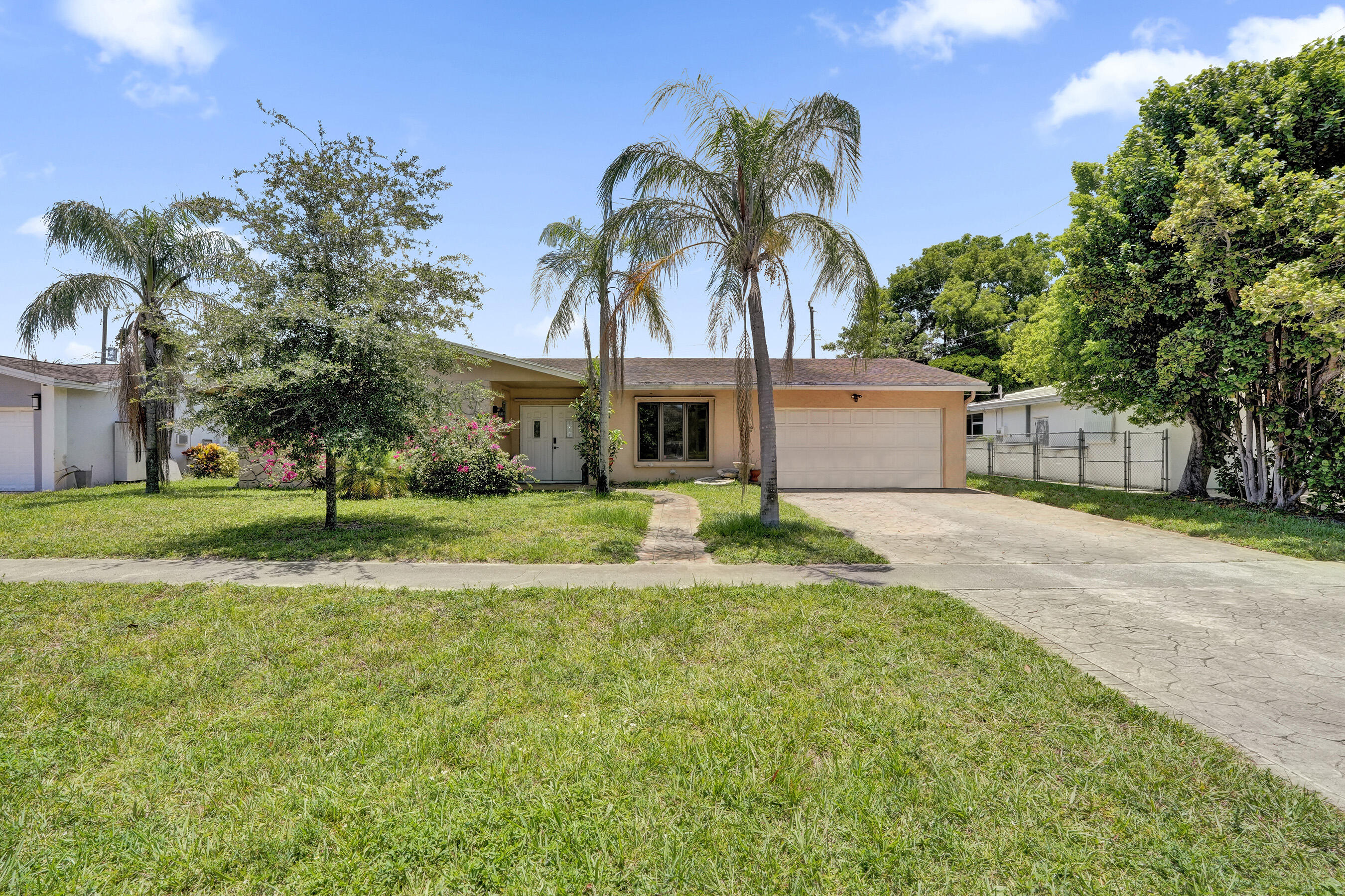 EDGEFIELD 1ST SEC - Residential