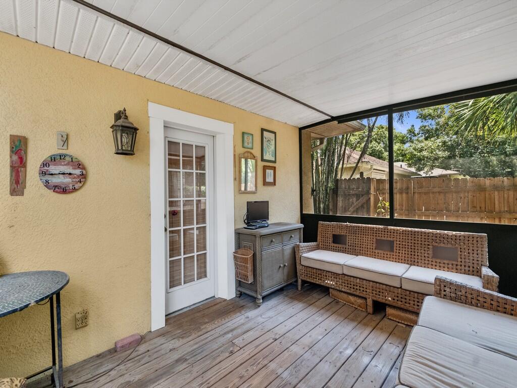 PINE TREE PARK UNIT NO 4 - Residential