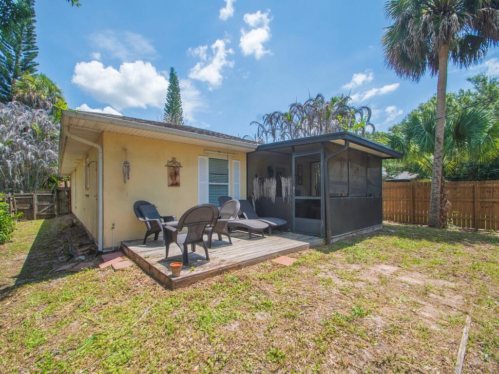 PINE TREE PARK UNIT NO 4 - Residential