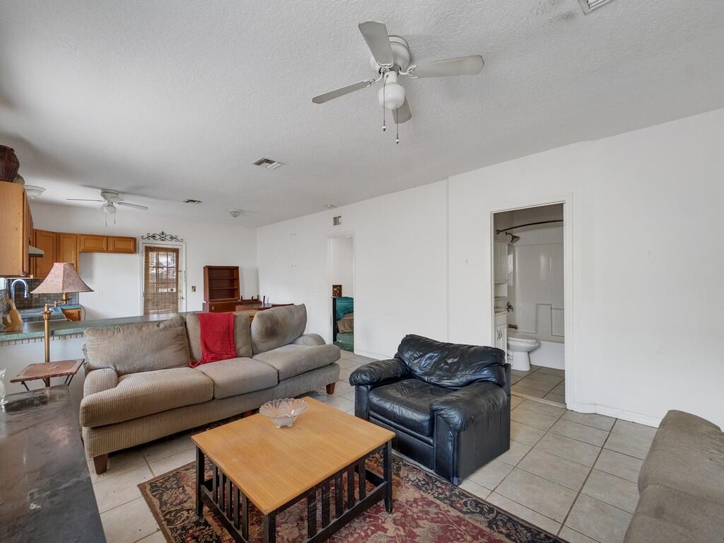 PINE TREE PARK UNIT NO 4 - Residential