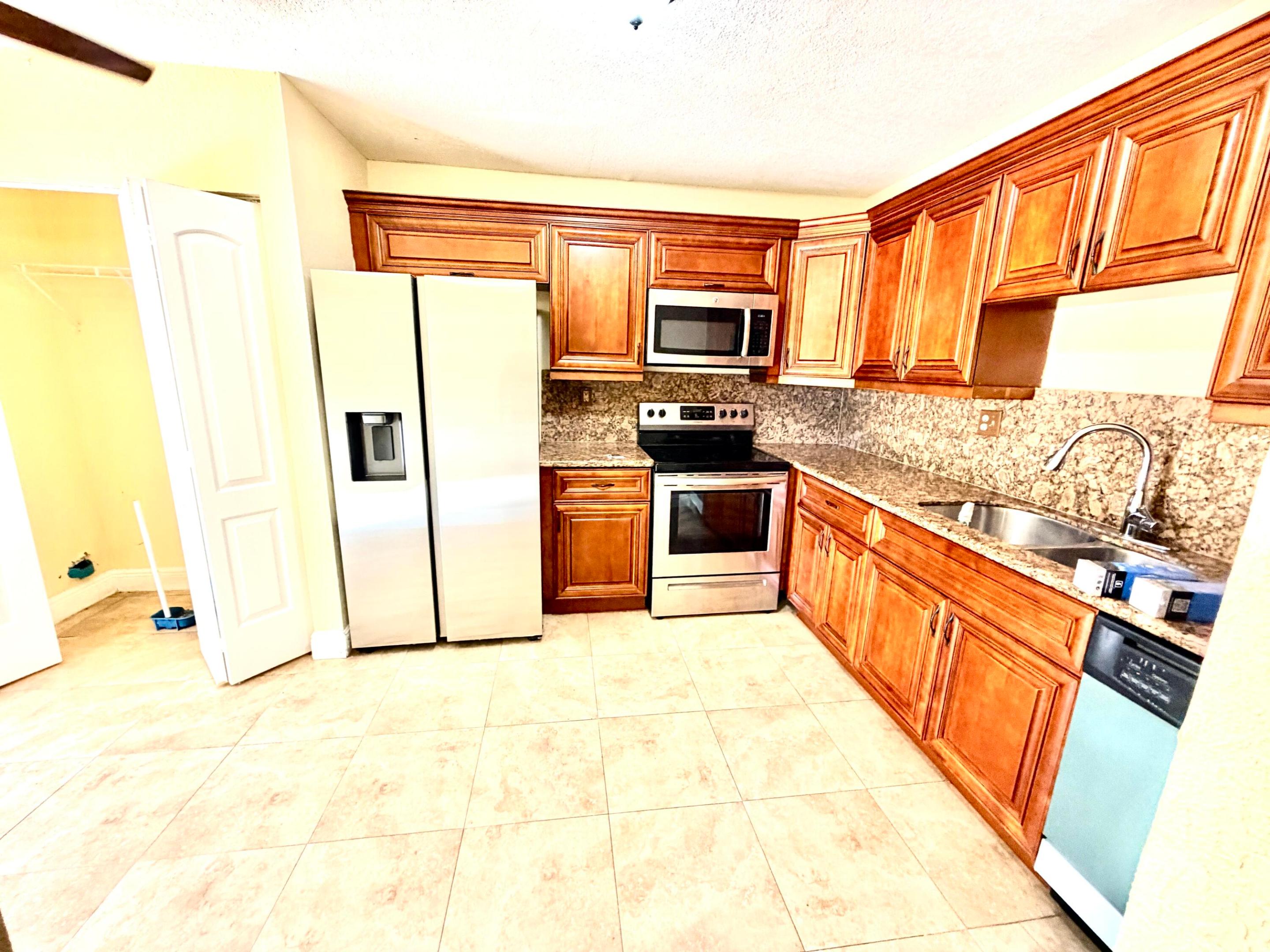OUR PLACE A K A ISLAND NO 2 - Residential