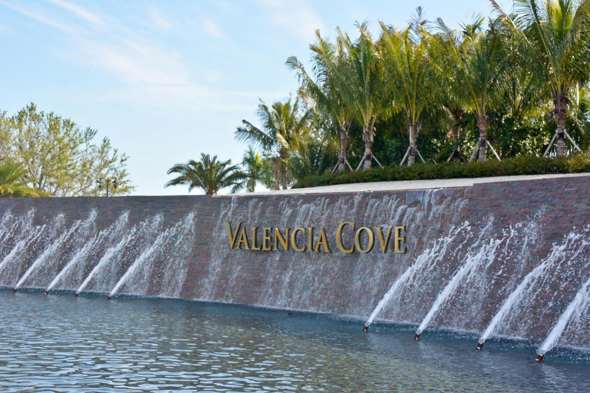 VALENCIA COVE - Residential