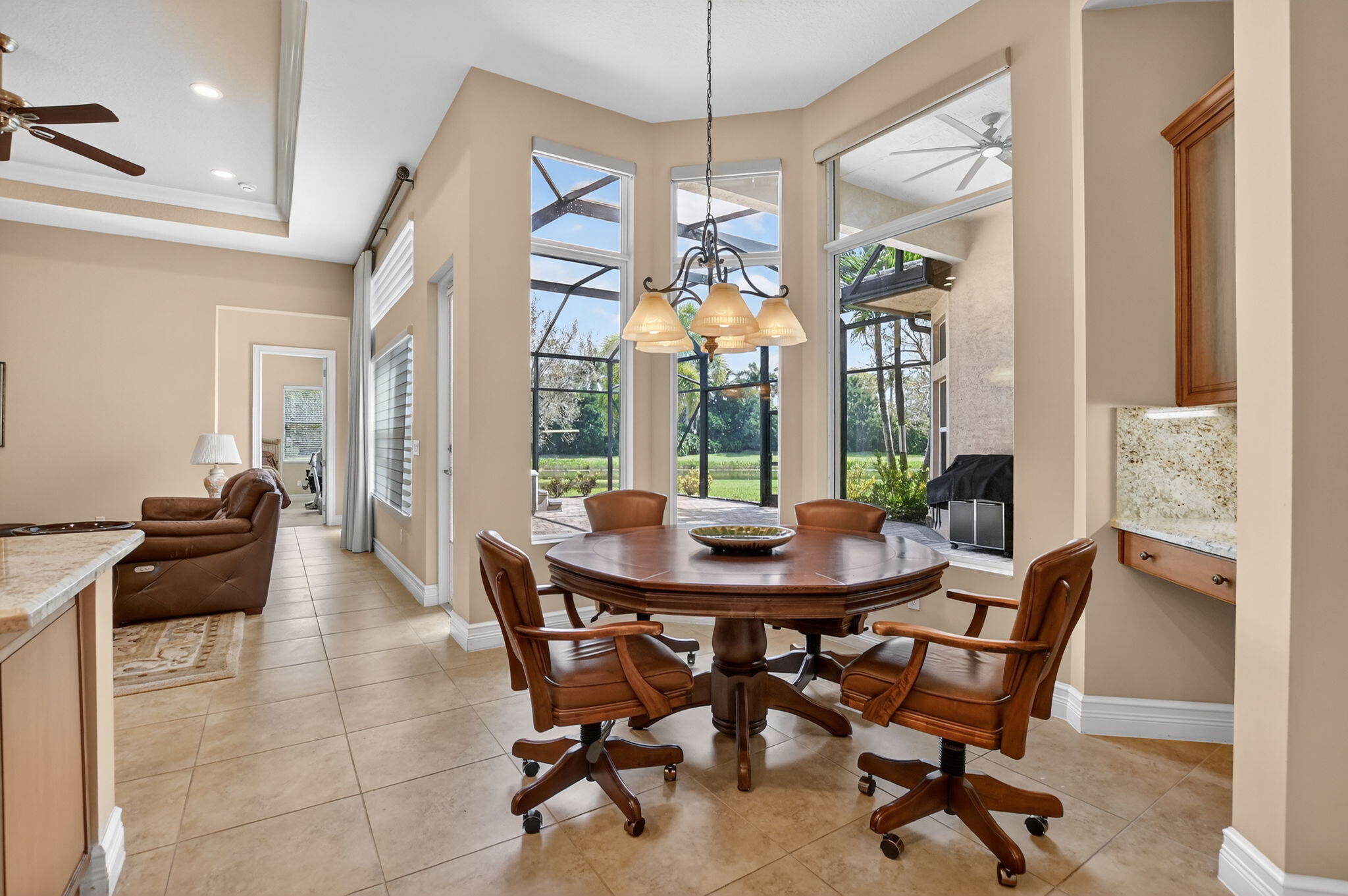 VALENCIA COVE - Residential