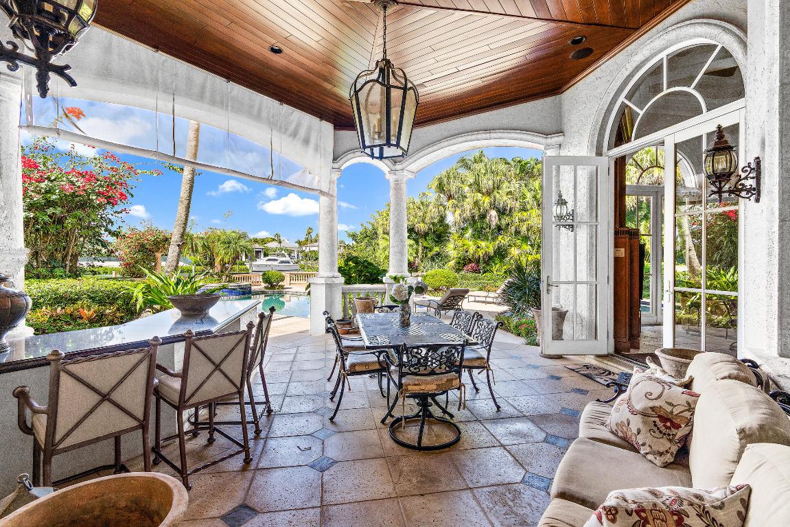 Admirals Cove - Residential