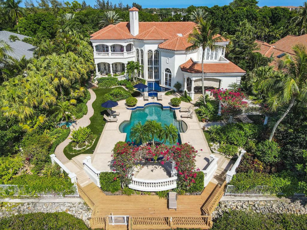 Admirals Cove - Residential