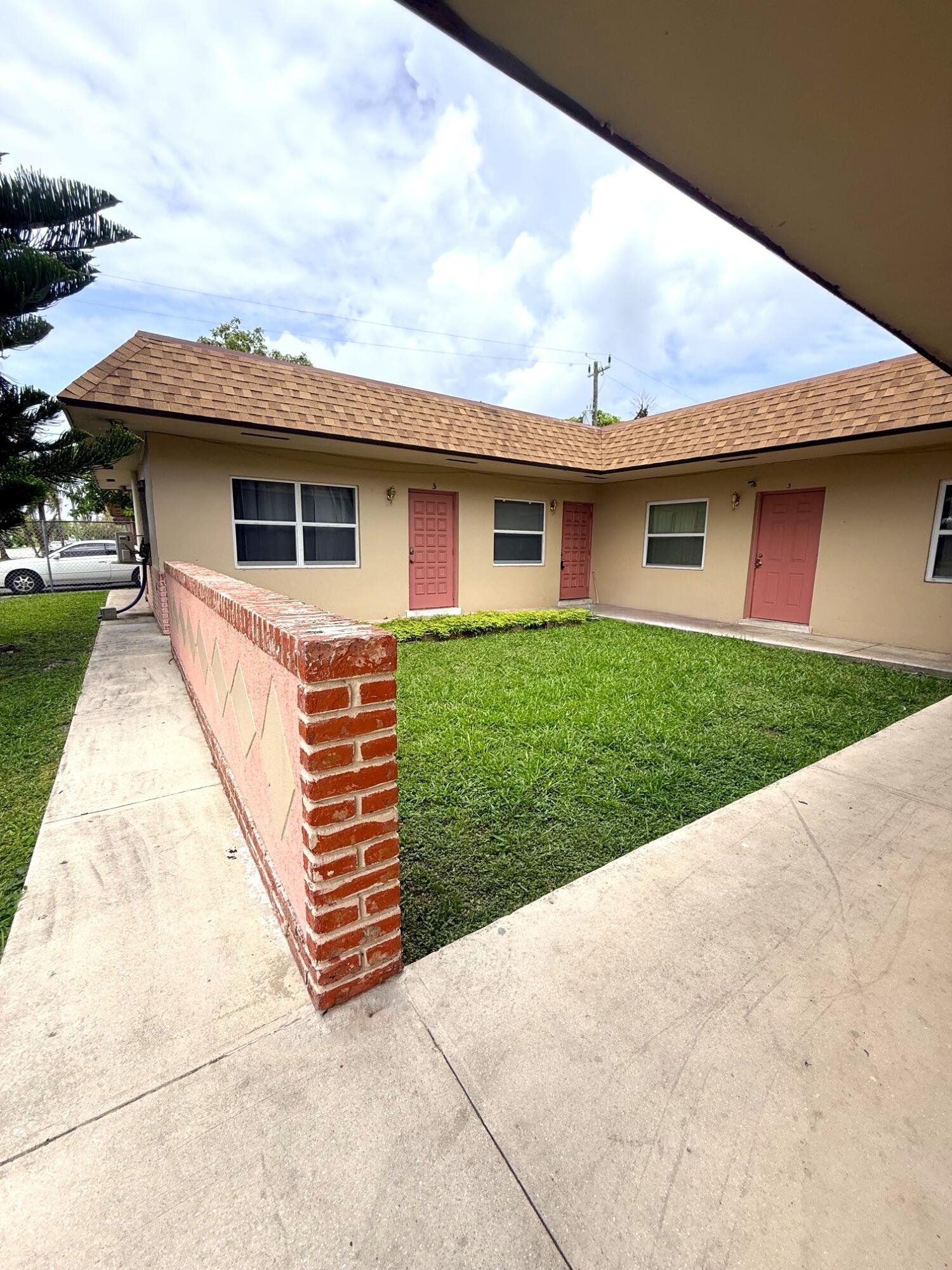 ORIOLE ESTATES SEC 8 - Residential Lease
