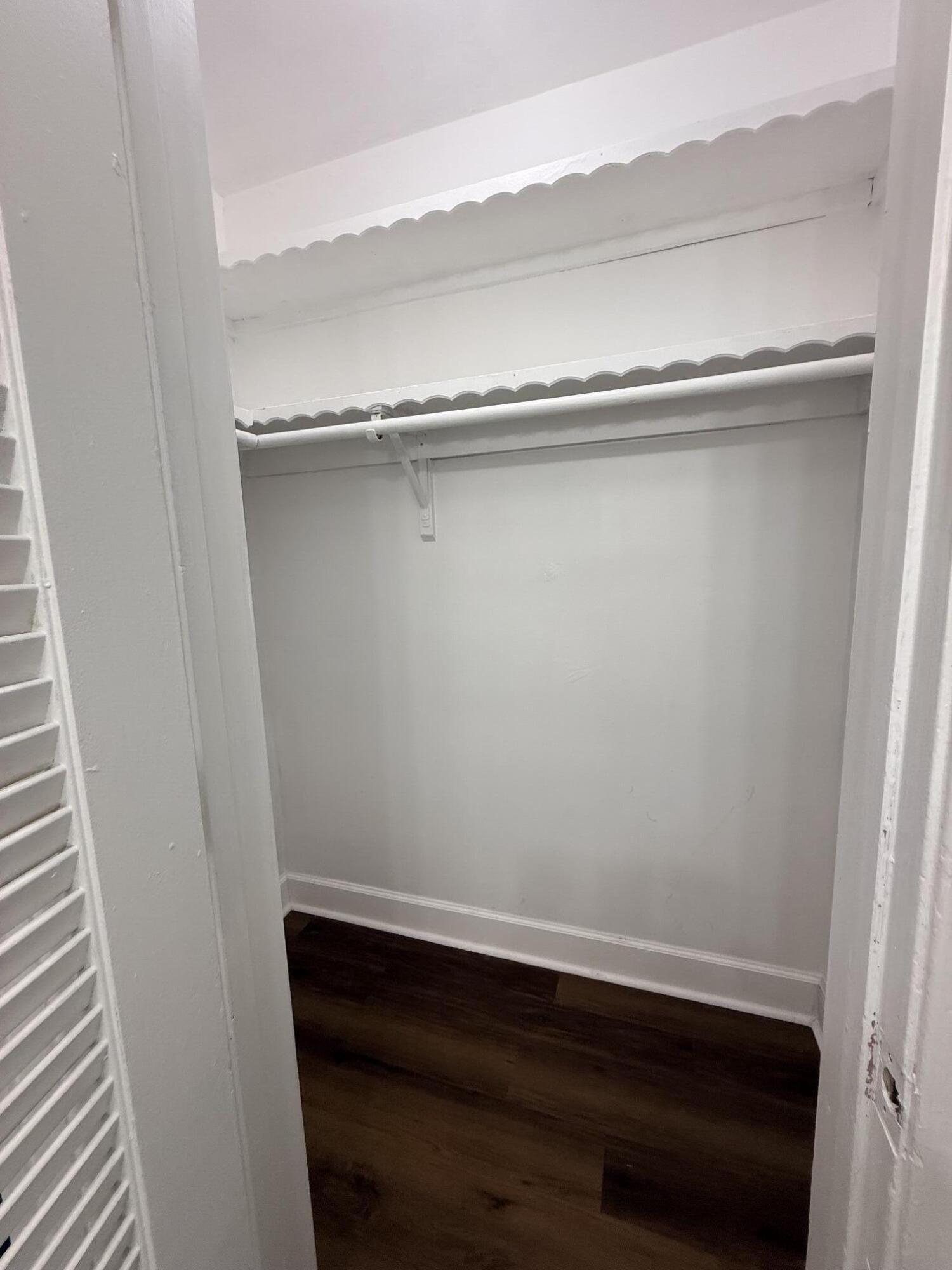 ORIOLE ESTATES SEC 8 - Residential Lease